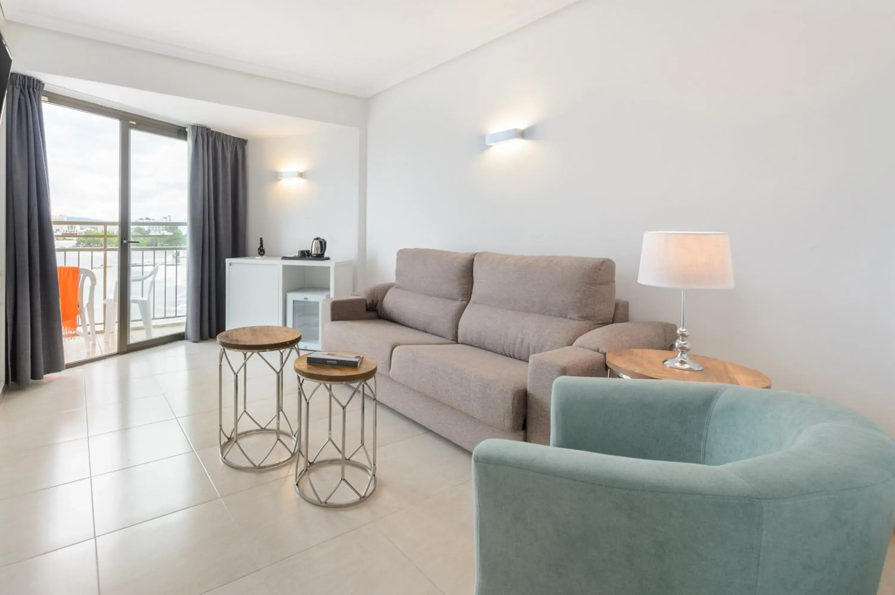 Living room in Hotel Vibra San Remo Living room in Hotel Vibra San Remo