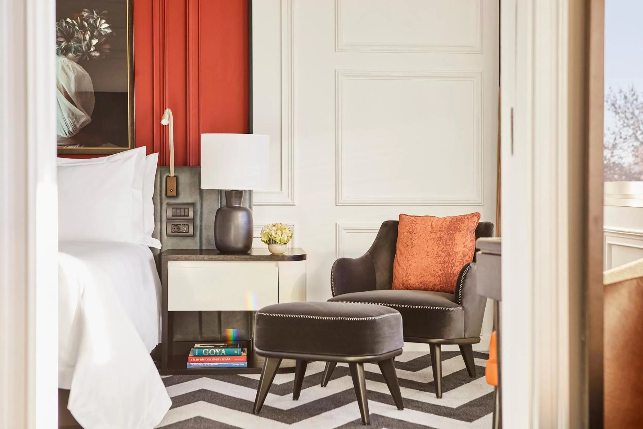 Bed in Rosewood Villa Magna