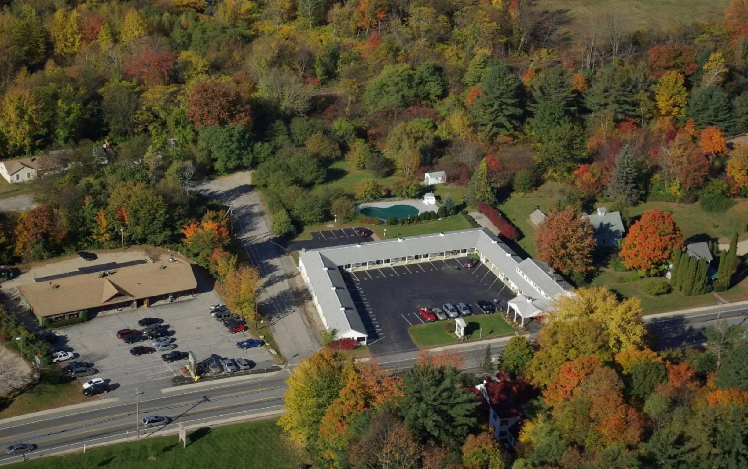 View (from property/room), Bird's-eye View in Briarcliff Motel