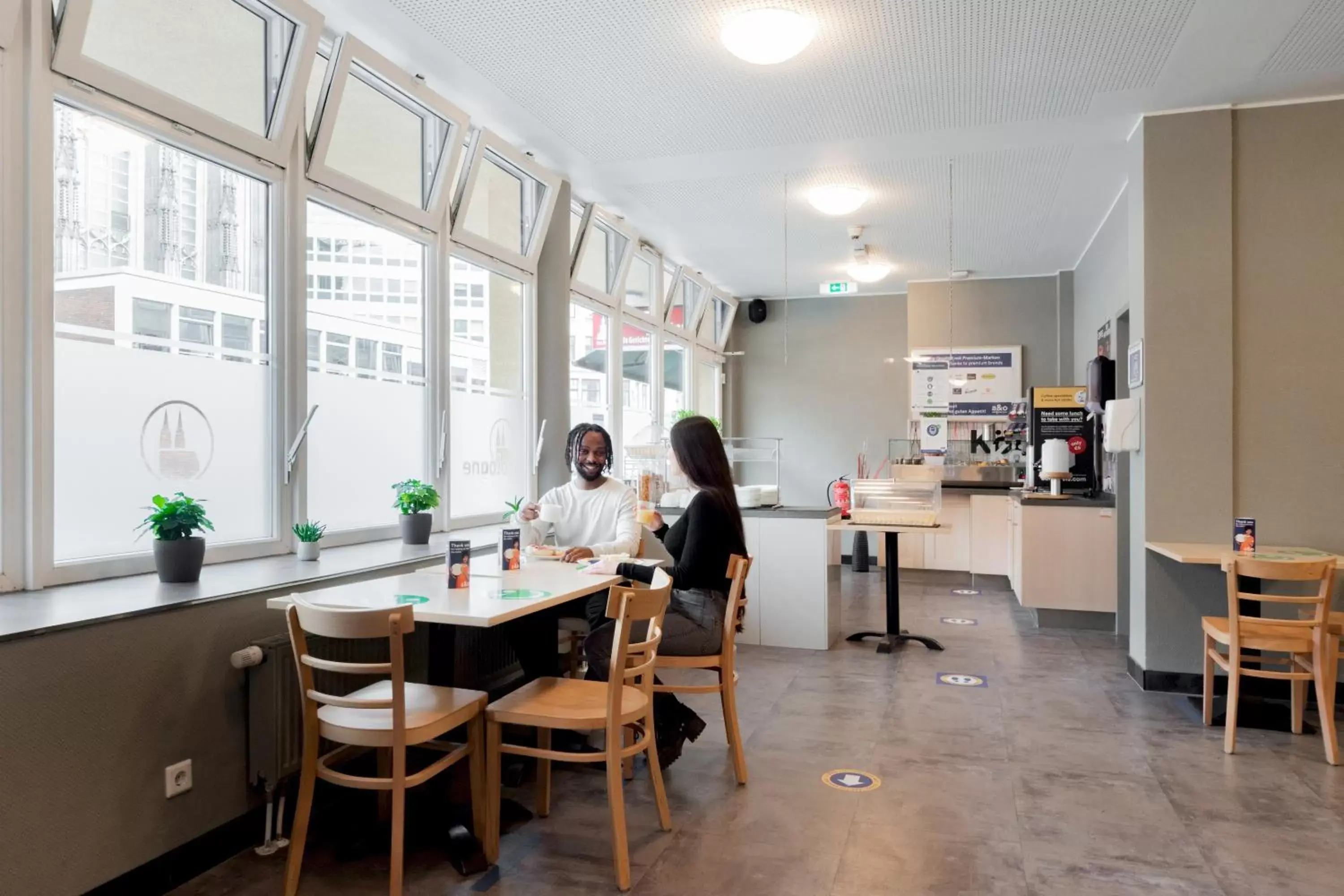 Restaurant/places to eat in a&o Köln Dom Restaurant/places to eat in a&o Köln Dom