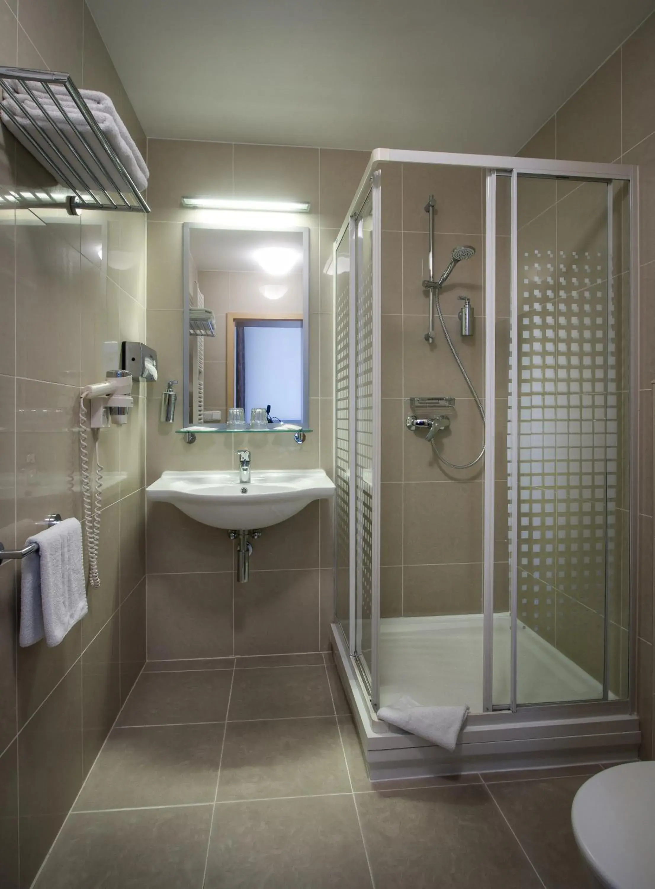 Bathroom in Hotel Páv