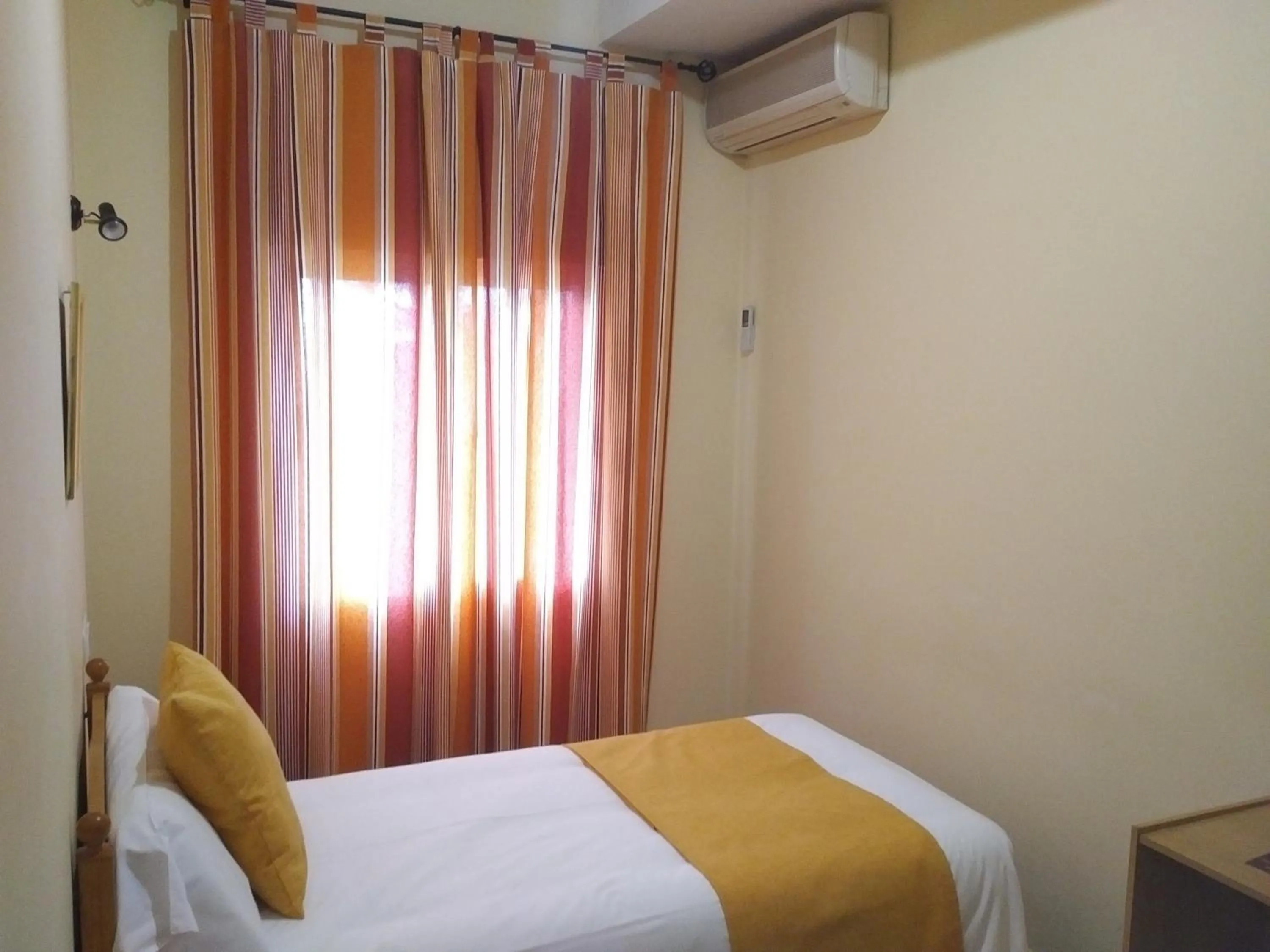 Bedroom, Bed in Hotel Perú by Bossh! Hotels