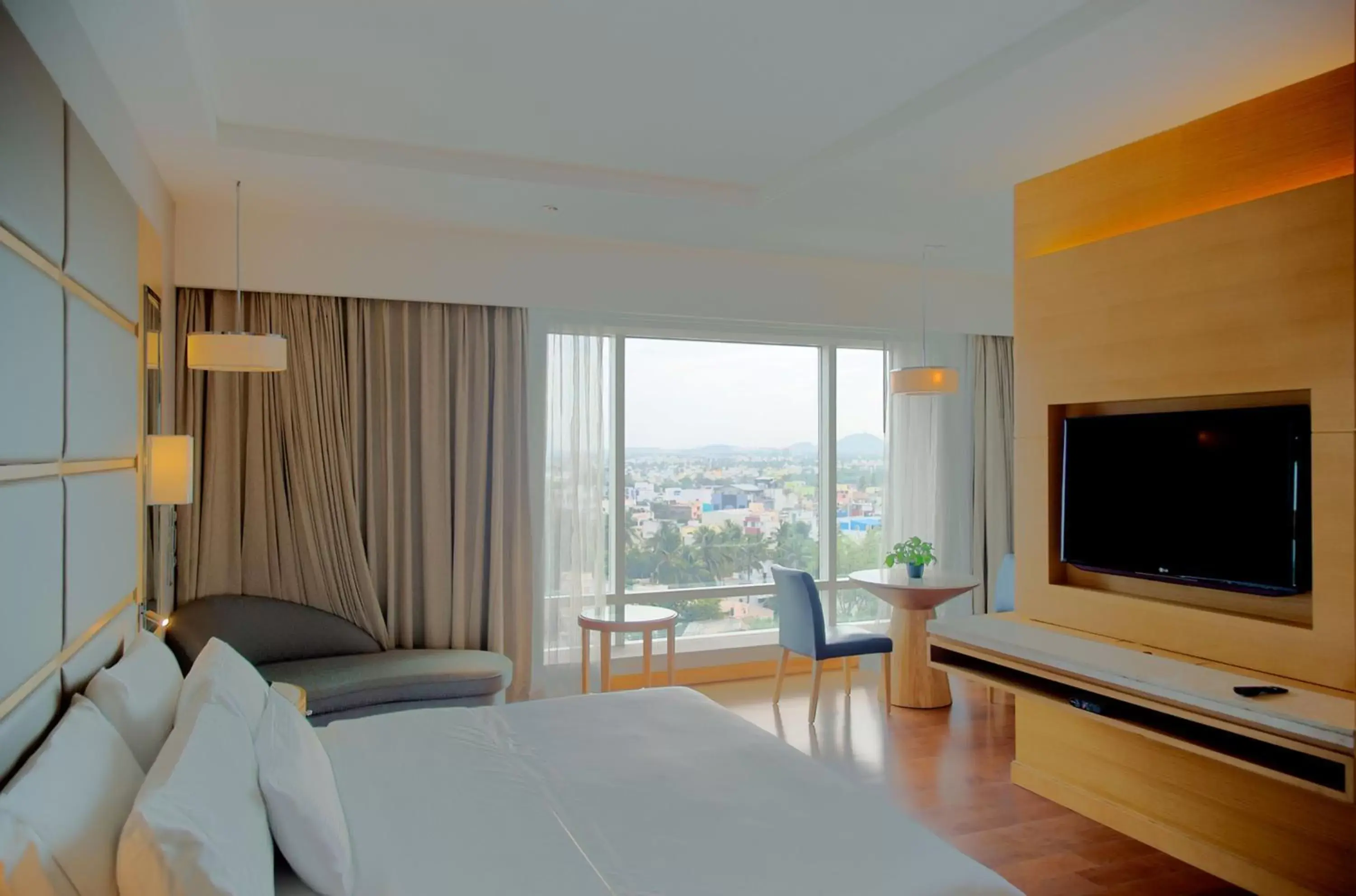 Photo of the whole room, TV/Entertainment Center in The Westin Chennai Velachery