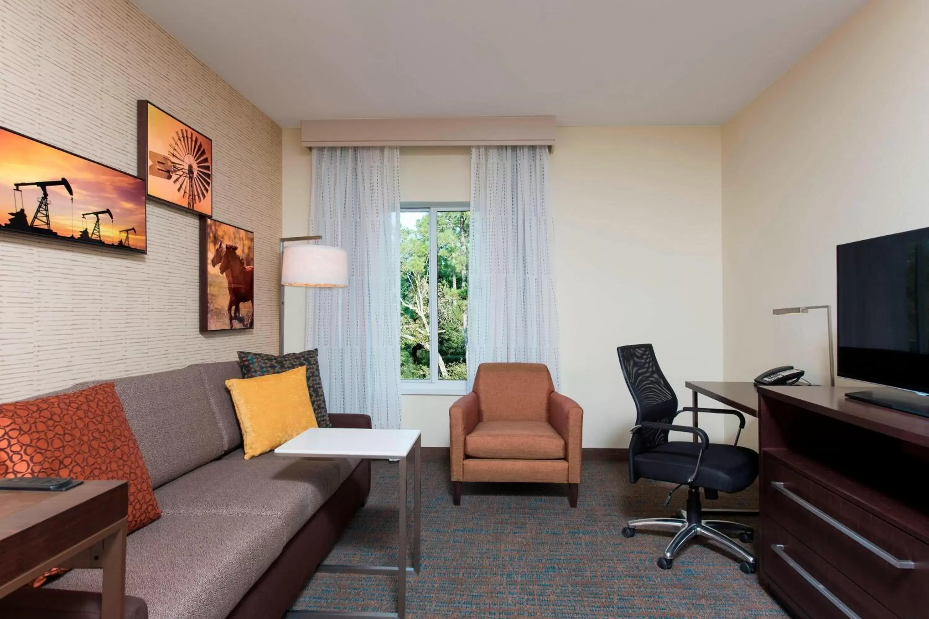 Living room, Seating Area in Residence Inn by Marriott Houston Springwoods Village