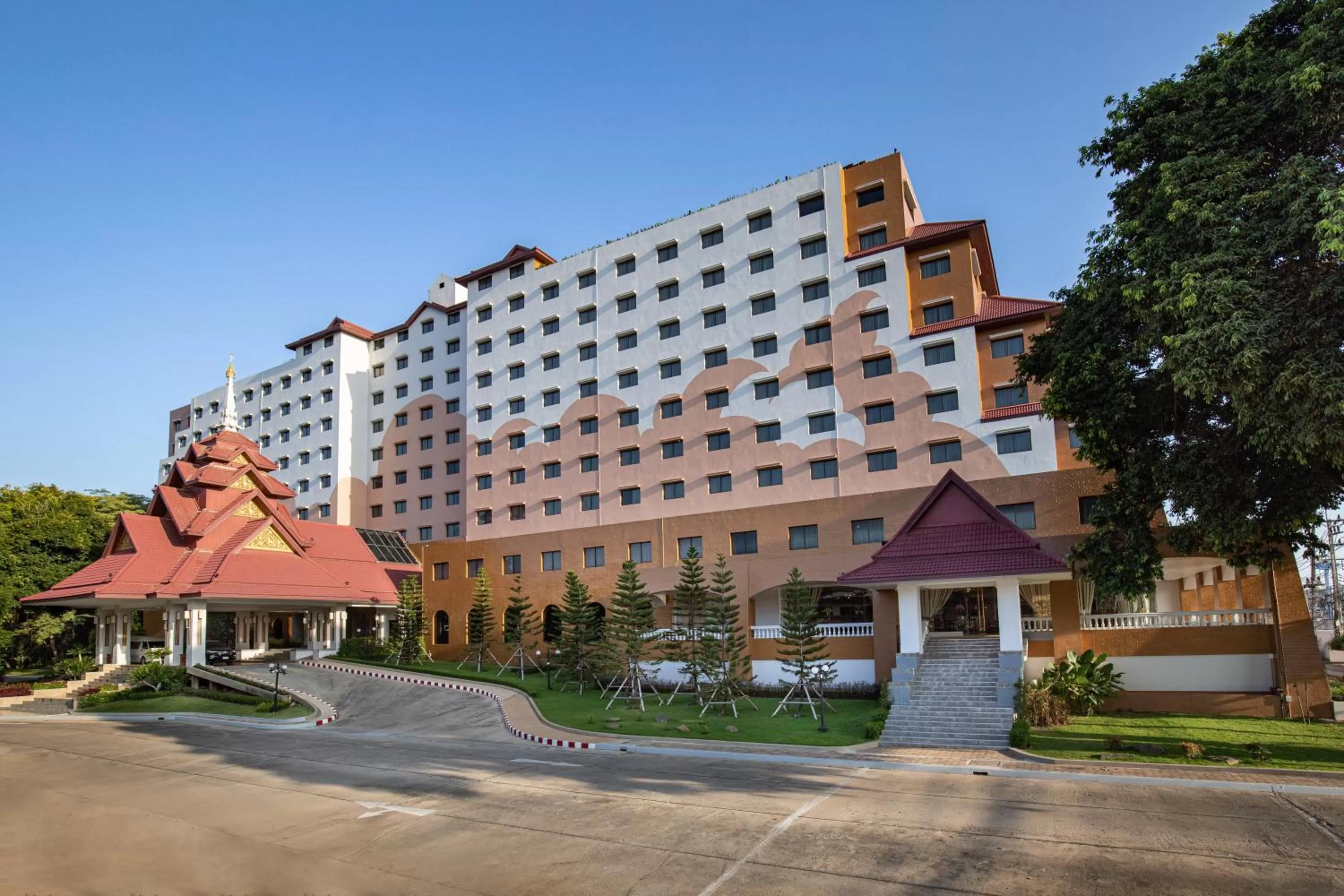 Property building in The Heritage Chiang Rai Hotel and Convention