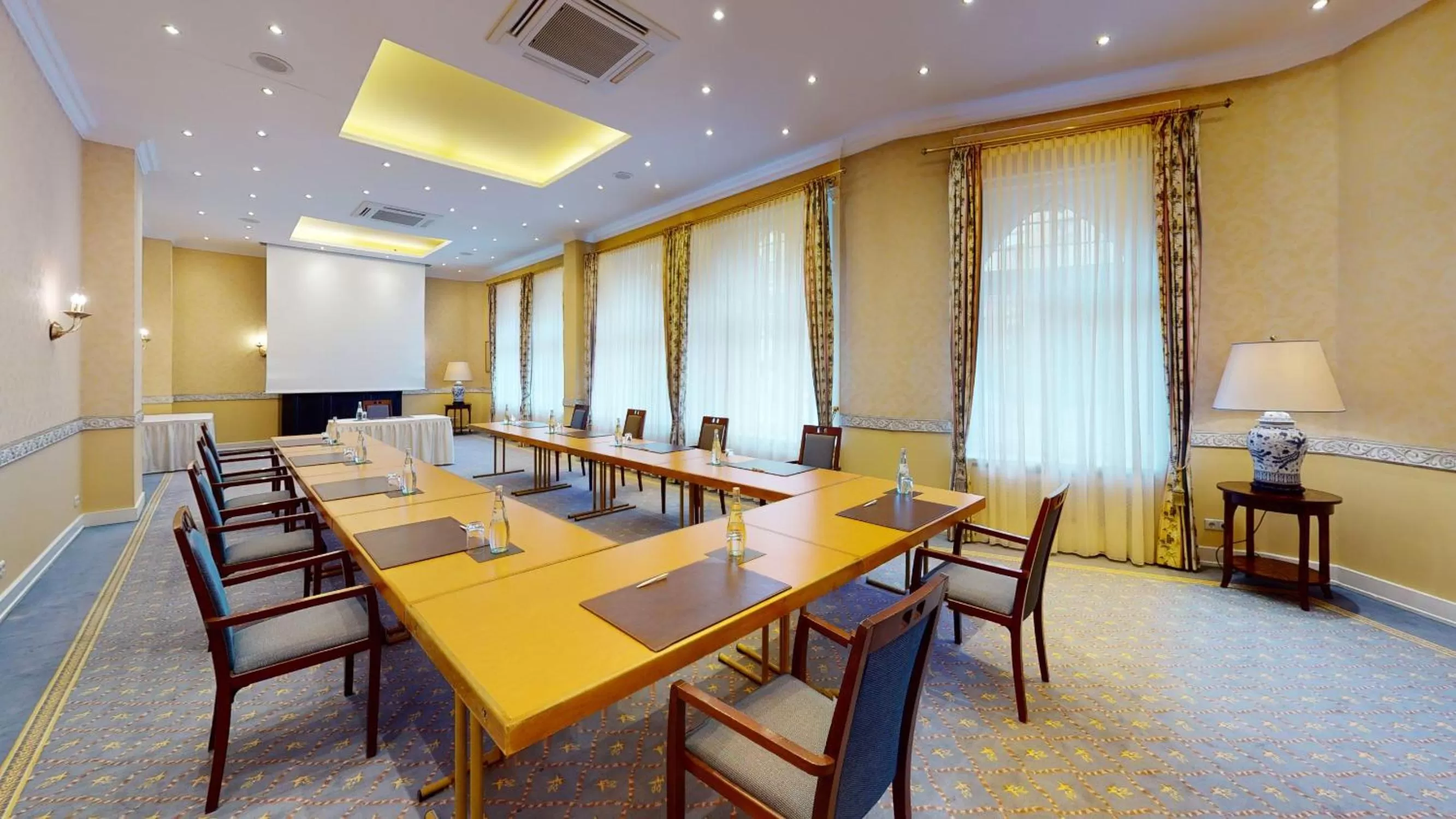 Meeting/conference room in Hotel Oranien Wiesbaden