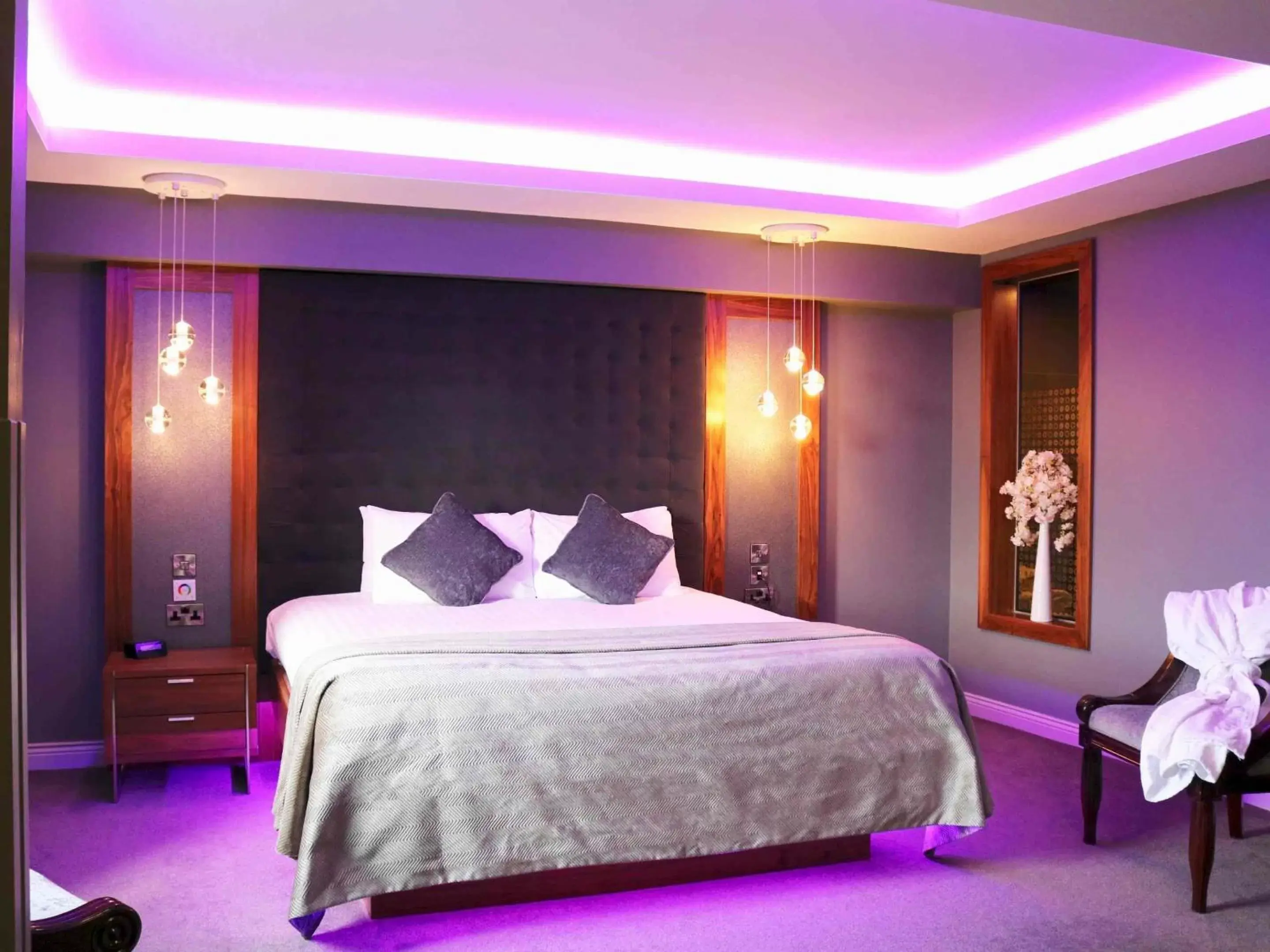 Executive Suite in Midlands Park Hotel