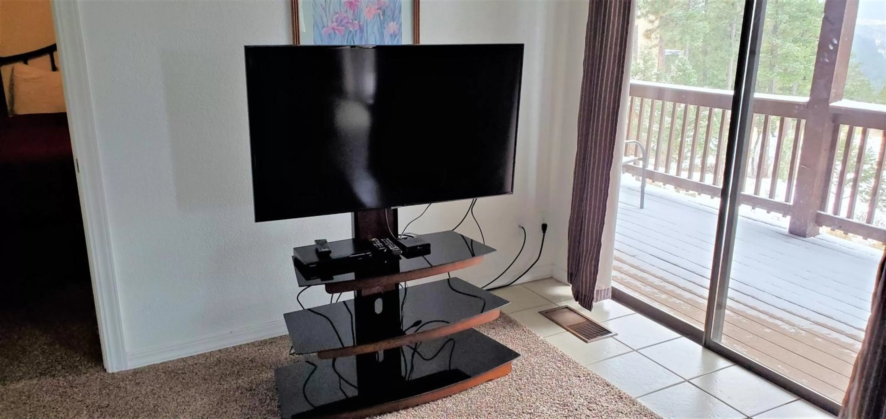 TV and multimedia in High Sierra Condominiums