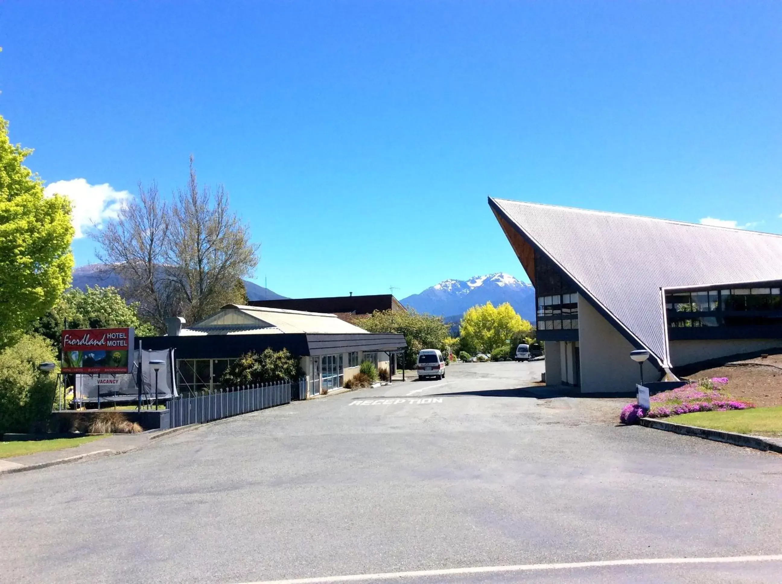 Facade/entrance, Property Building in Fiordland Hotel