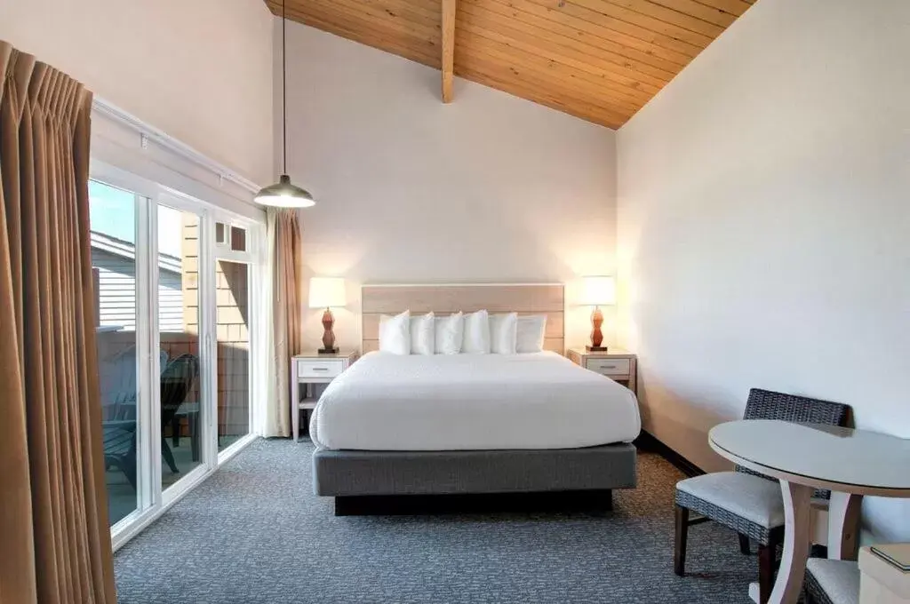 Room Photo in Hallmark Resort - Newport