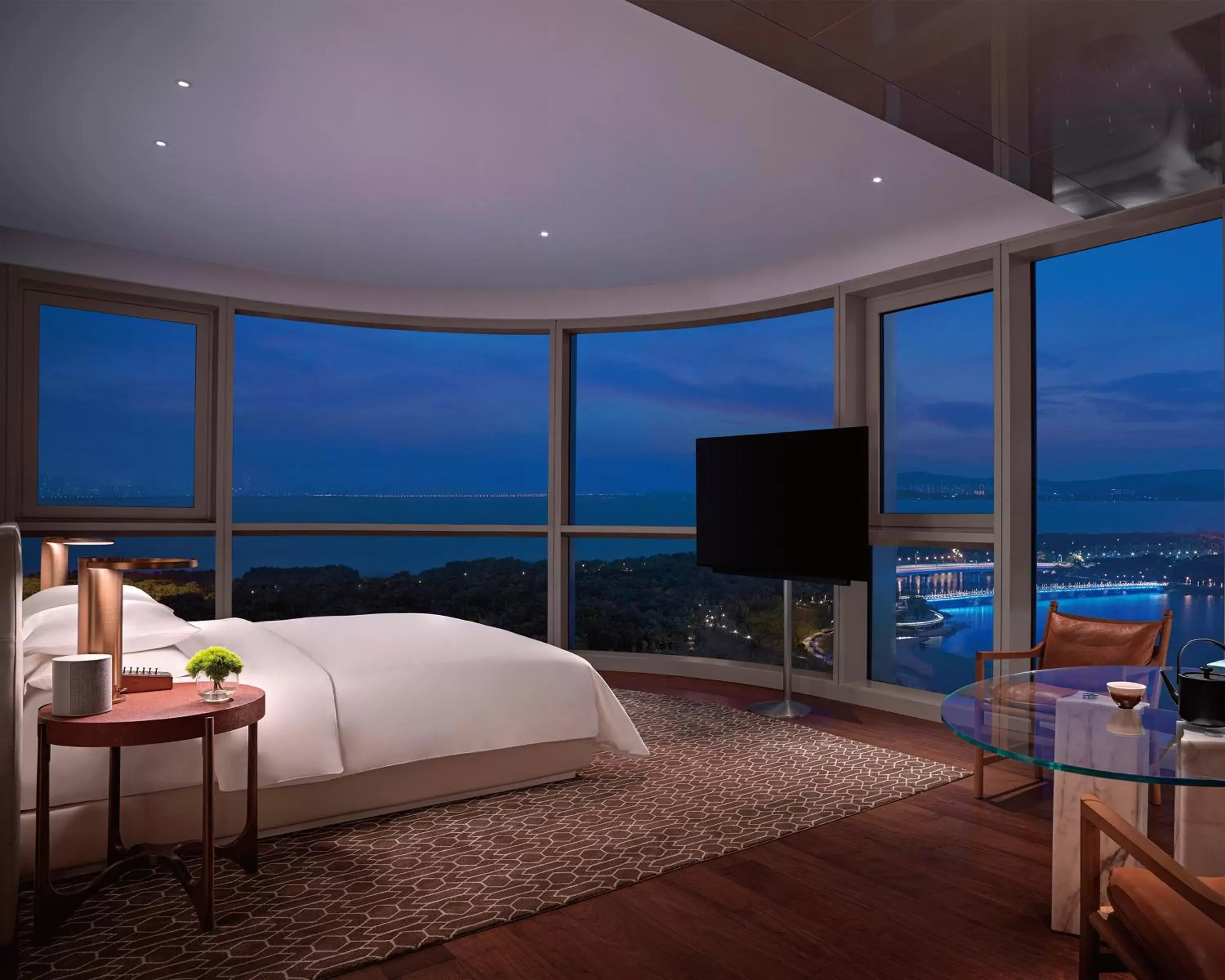 View (from property/room), Bed in Andaz Shenzhen Bay View (from property/room), Bed in Andaz Shenzhen Bay