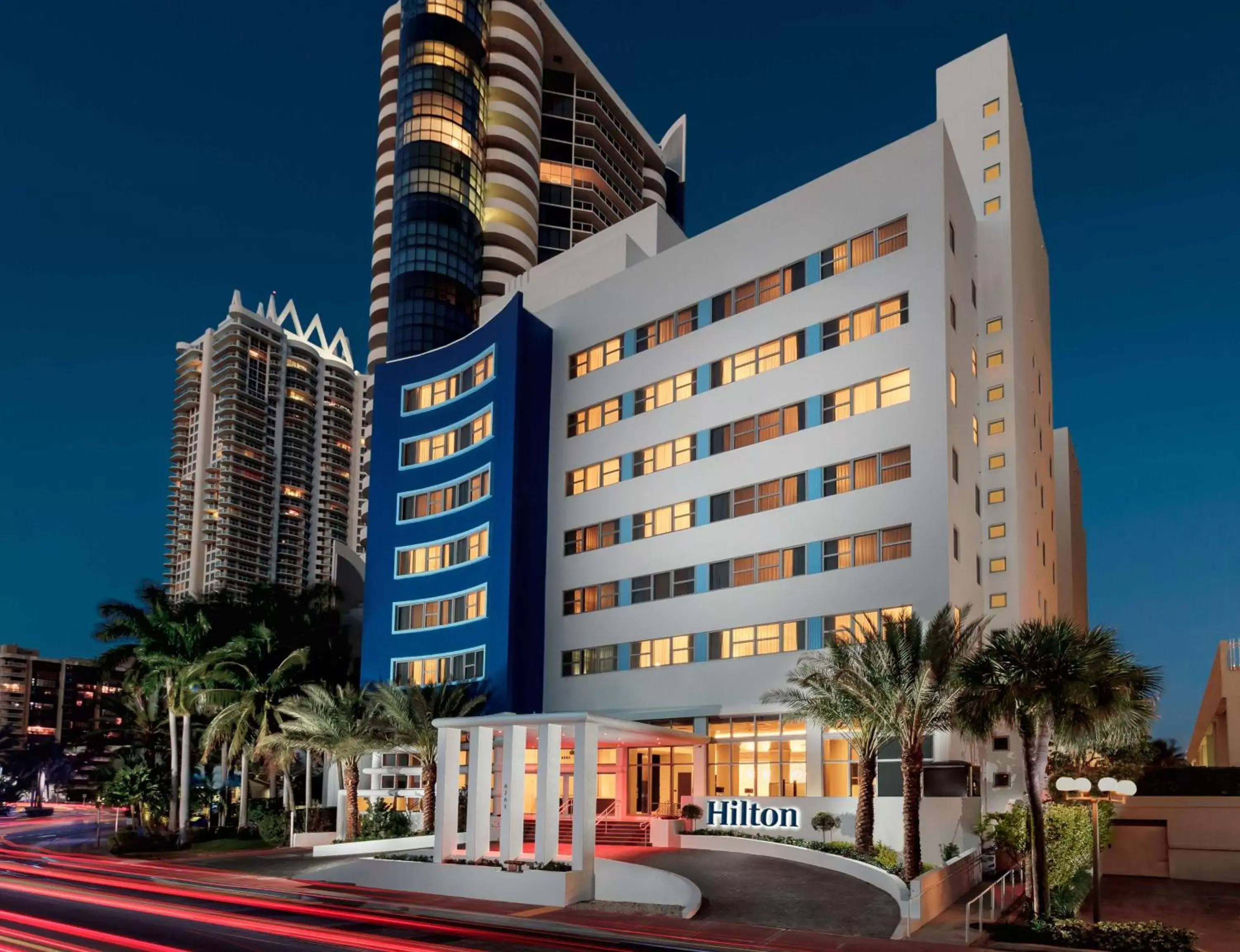 Property Building in Hilton Cabana Miami Beach