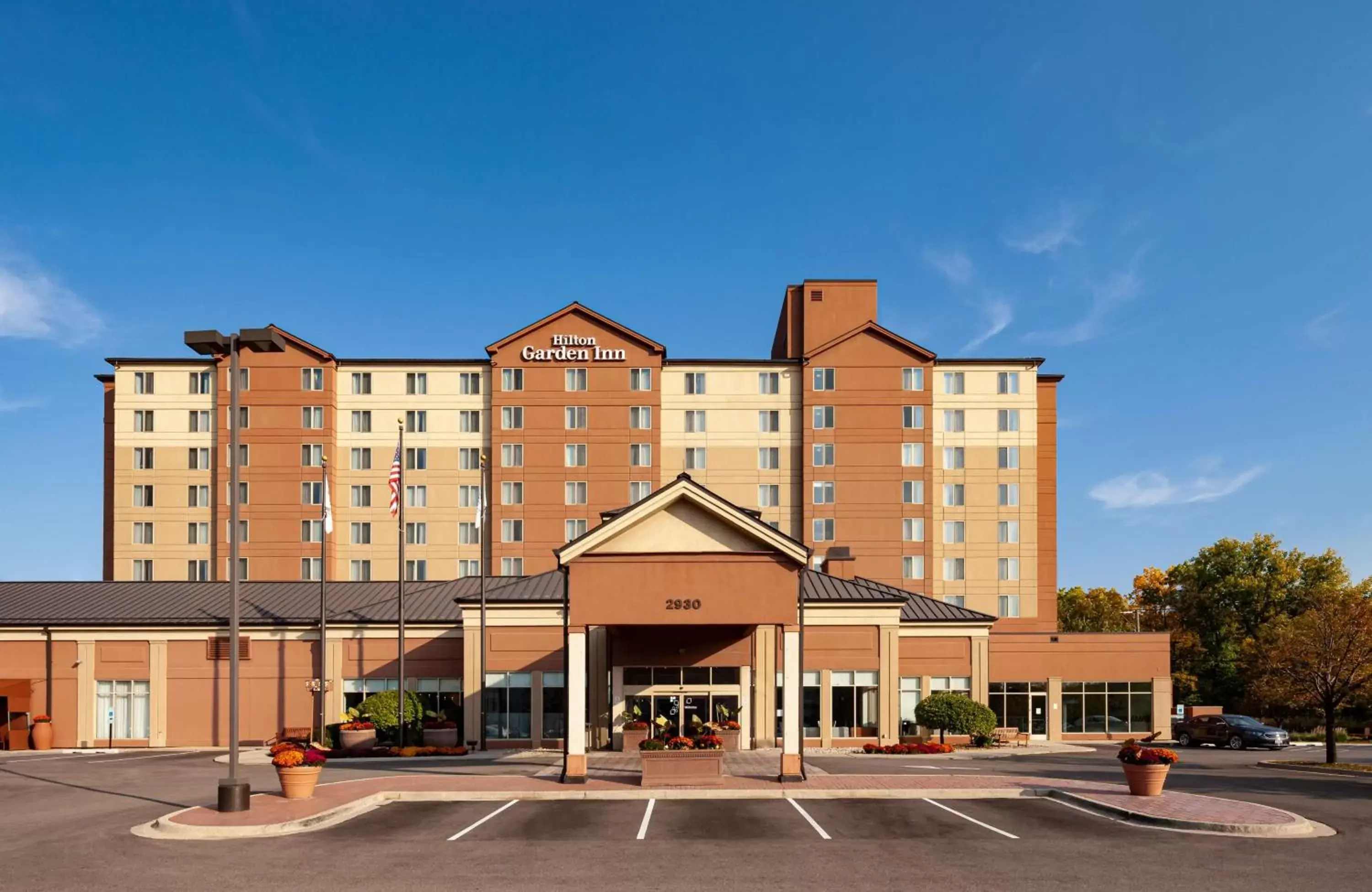 Property Building in Hilton Garden Inn Chicago O'Hare Airport