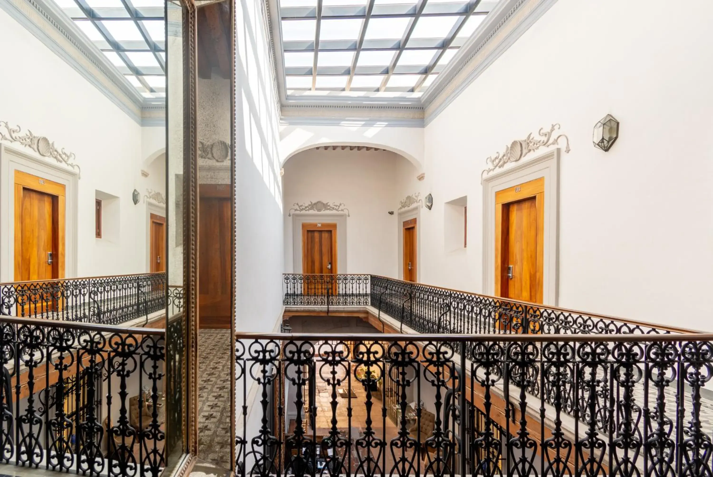 Area and facilities, Balcony/Terrace in Hotel Madero