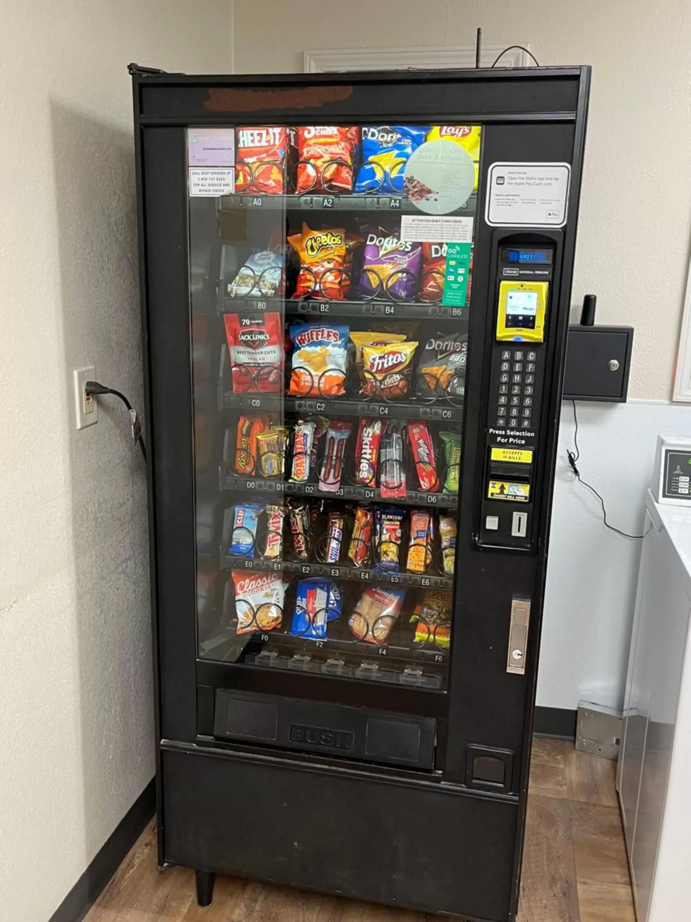 vending machine, Supermarket/Shops in HomeStay Suites