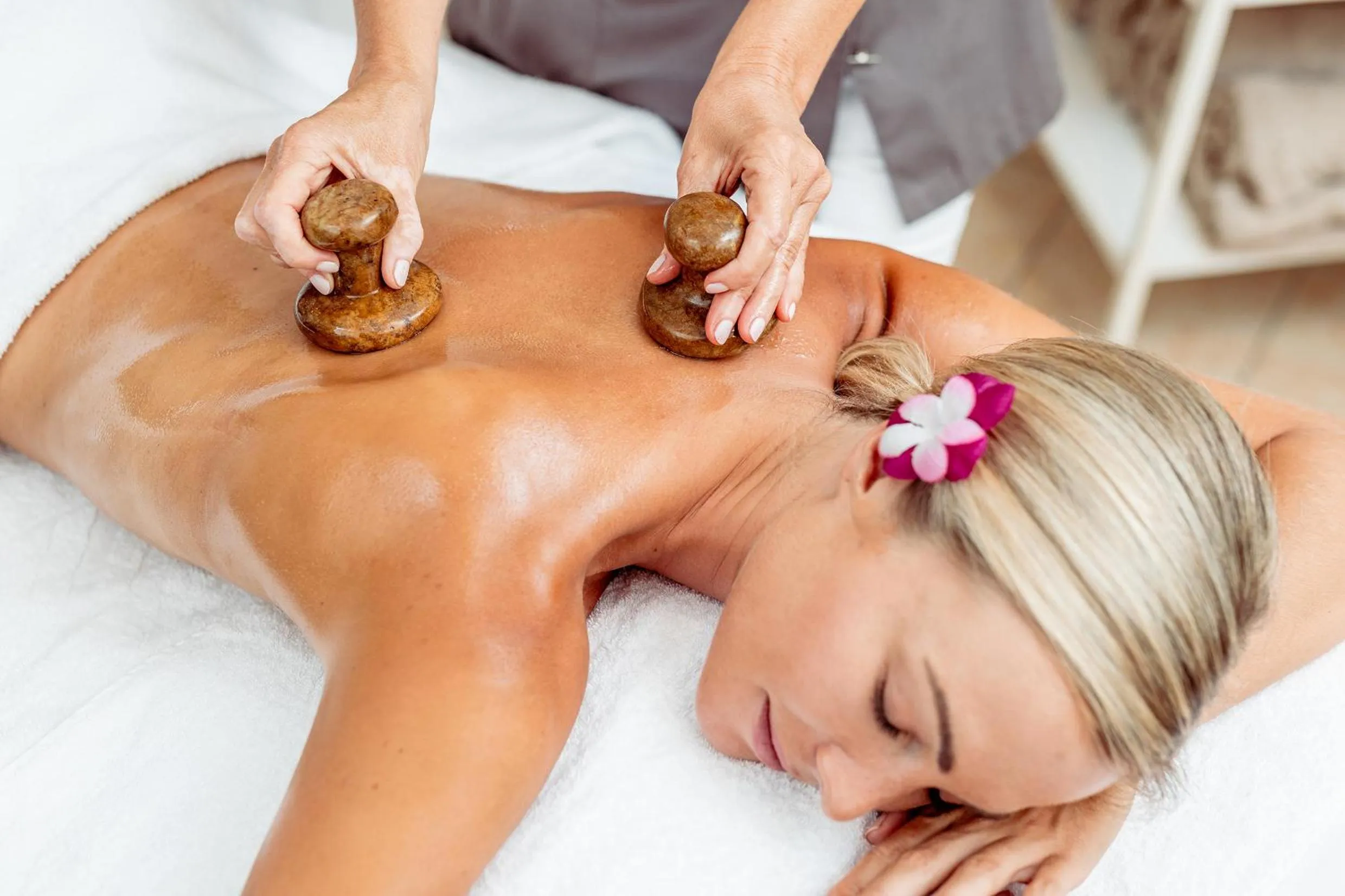 Massage in Hotel Warmbaderhof