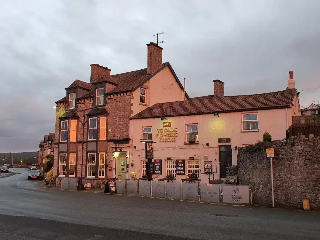 Property Building in Ye Olde Fighting Cocks