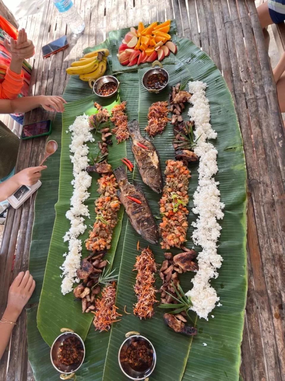 Food and drinks in The Beach House Ocam Ocam
