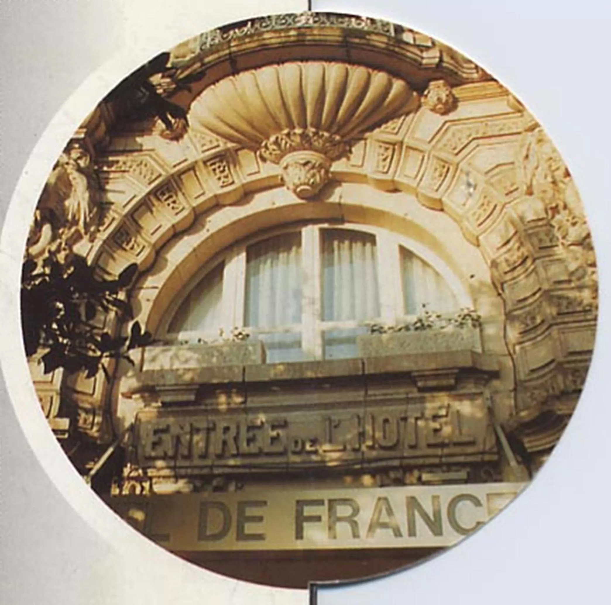 Facade/entrance in Hôtel De France