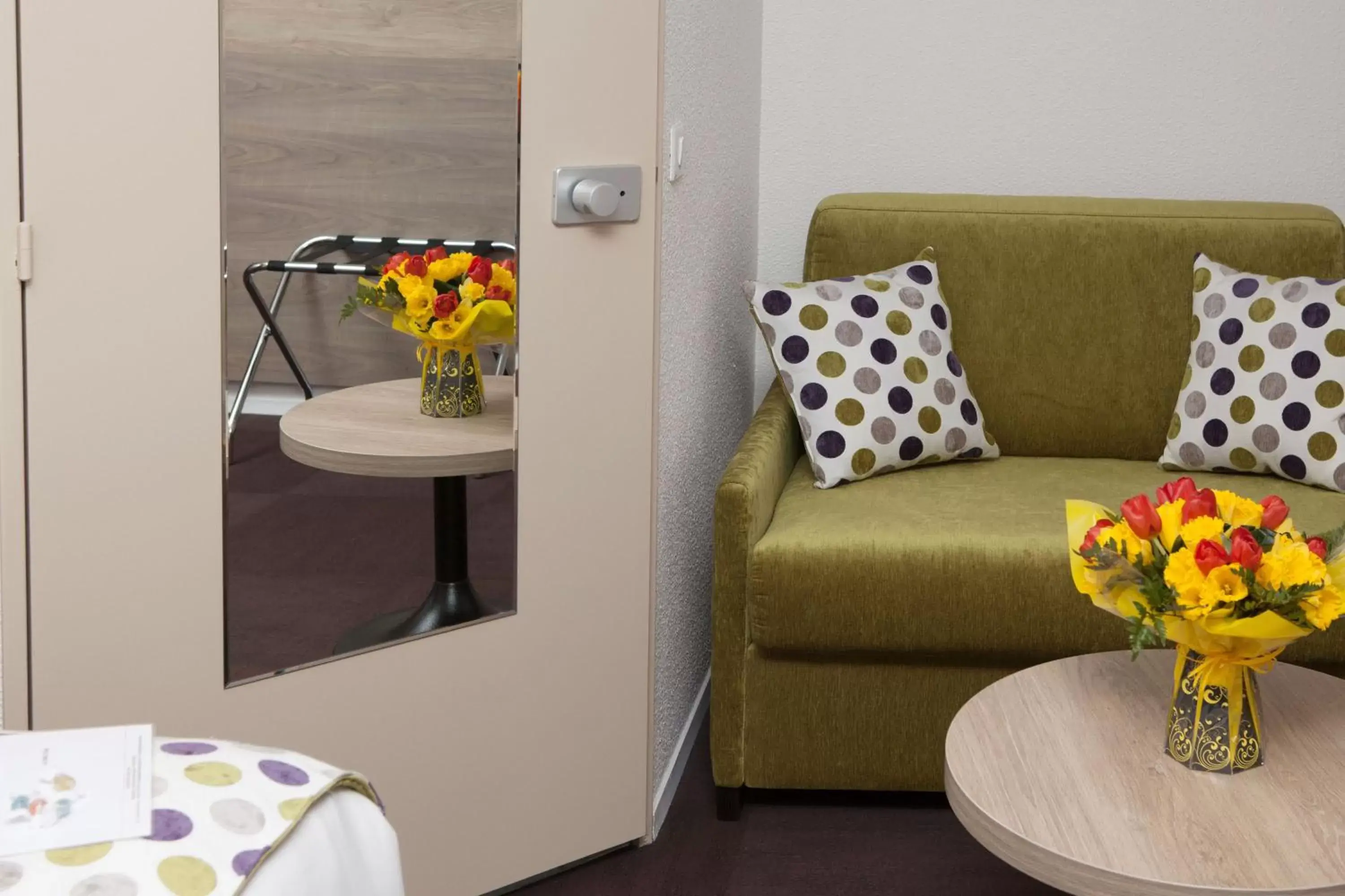 Photo of the whole room in Sure Hotel by Best Western Limoges Sud Photo of the whole room in Sure Hotel by Best Western Limoges Sud