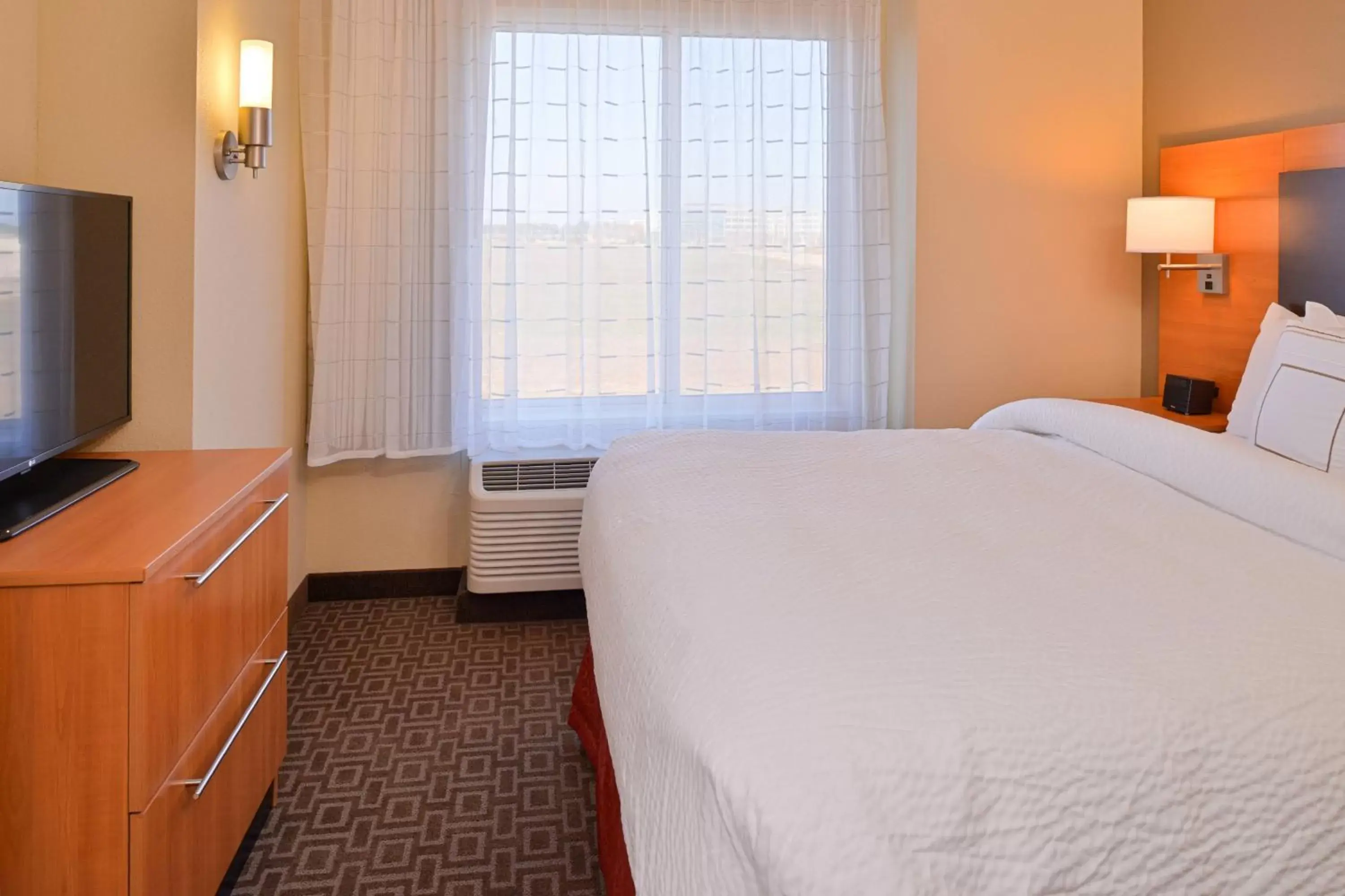 Bedroom, Bed in TownePlace Suites by Marriott Huntsville West/Redstone Gateway