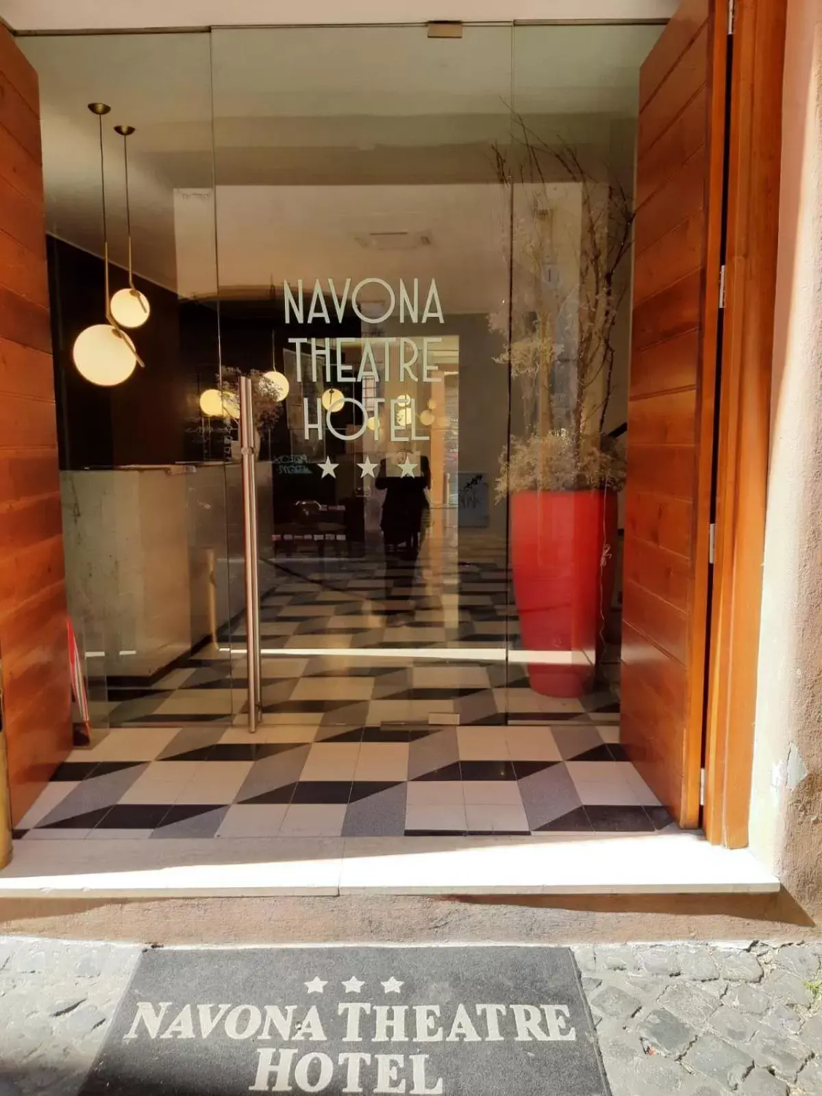 Facade/entrance in Navona Theatre Hotel