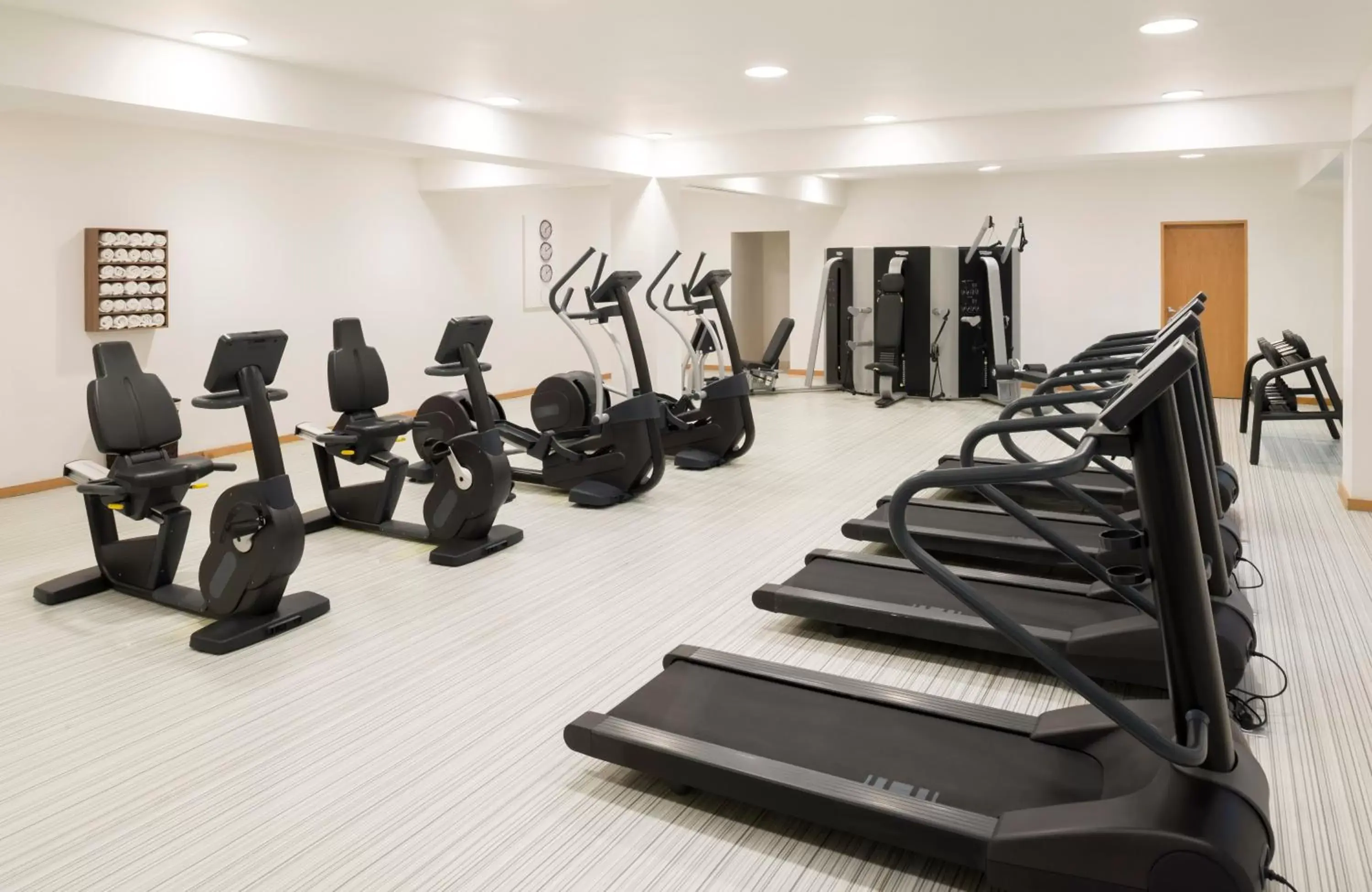 Fitness centre/facilities, Fitness Center/Facilities in Real Inn Mexicali
