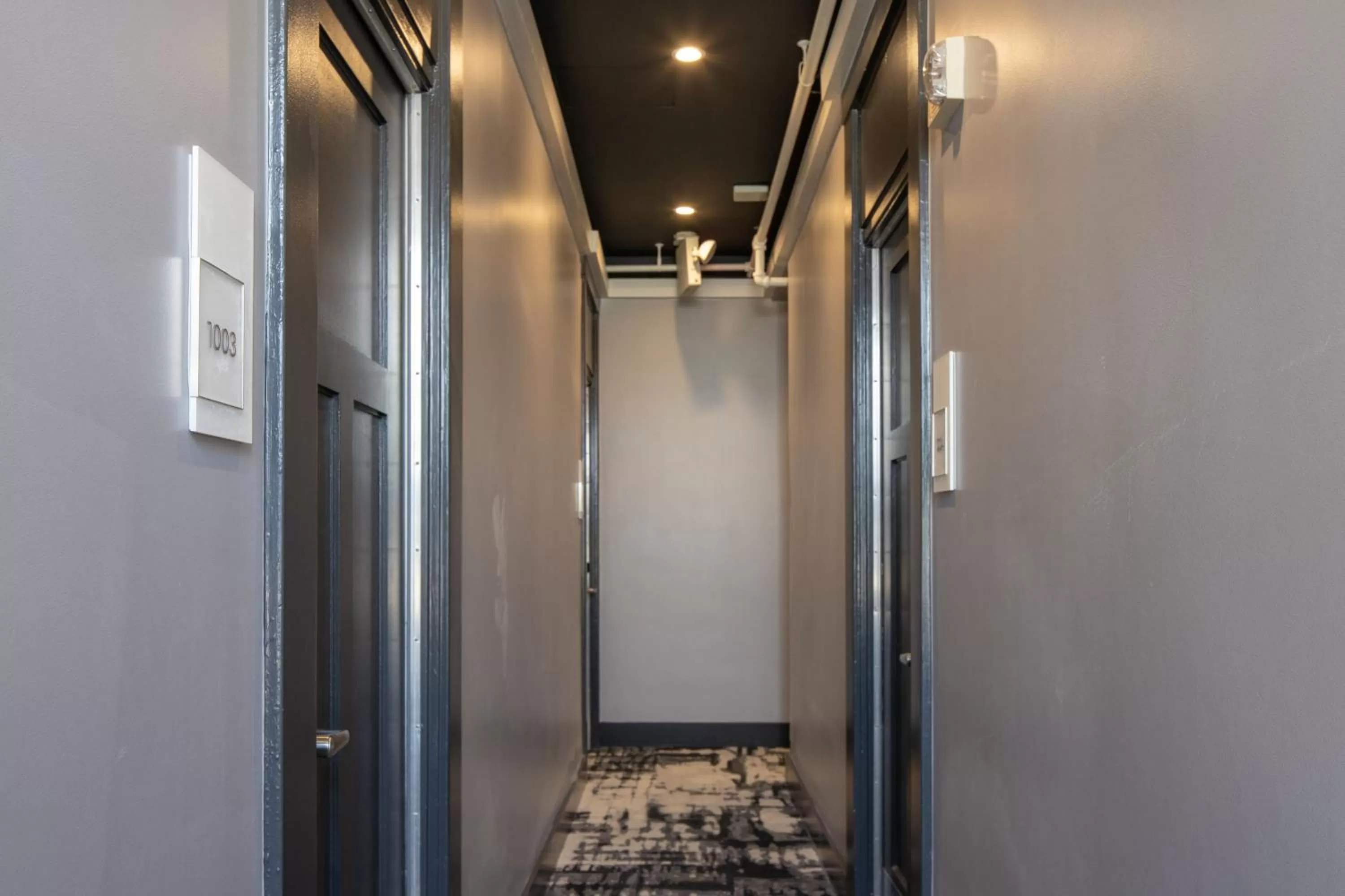 Property building in Hotel 32One