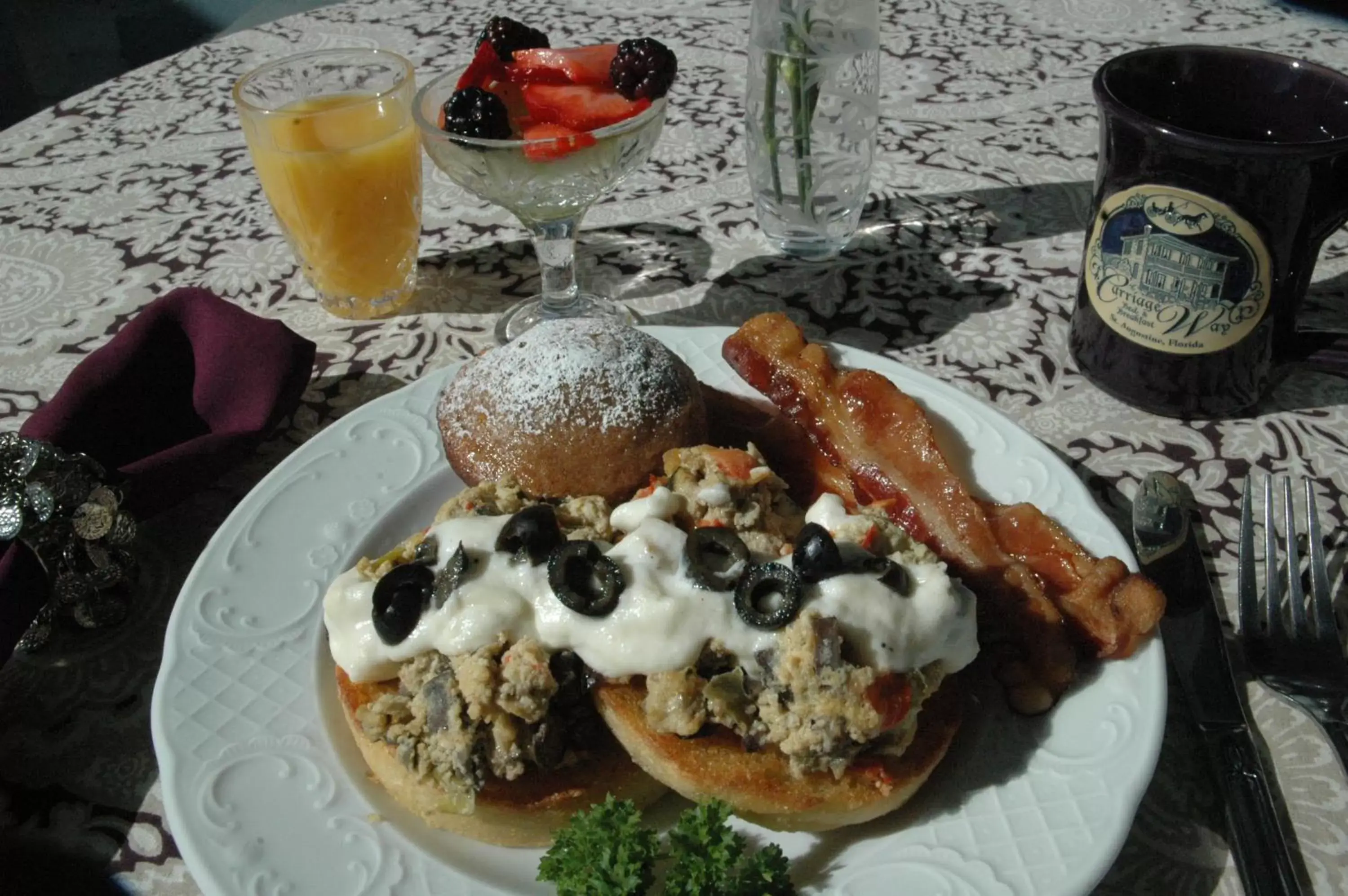 Breakfast in Carriage Way Inn Bed & Breakfast Adults Only - 21 years old and up
