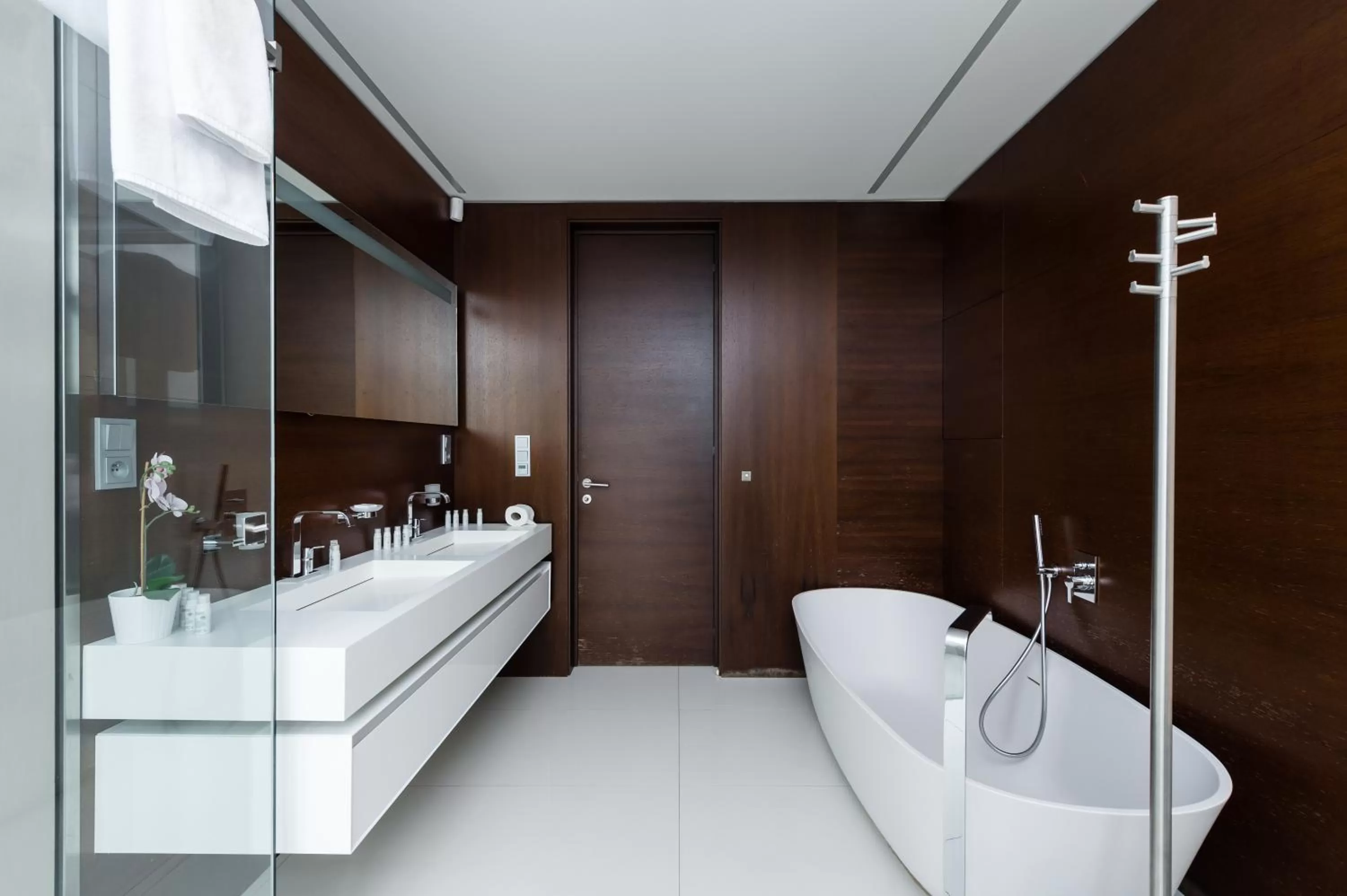 Bathroom in Grand Central Residence by TKC