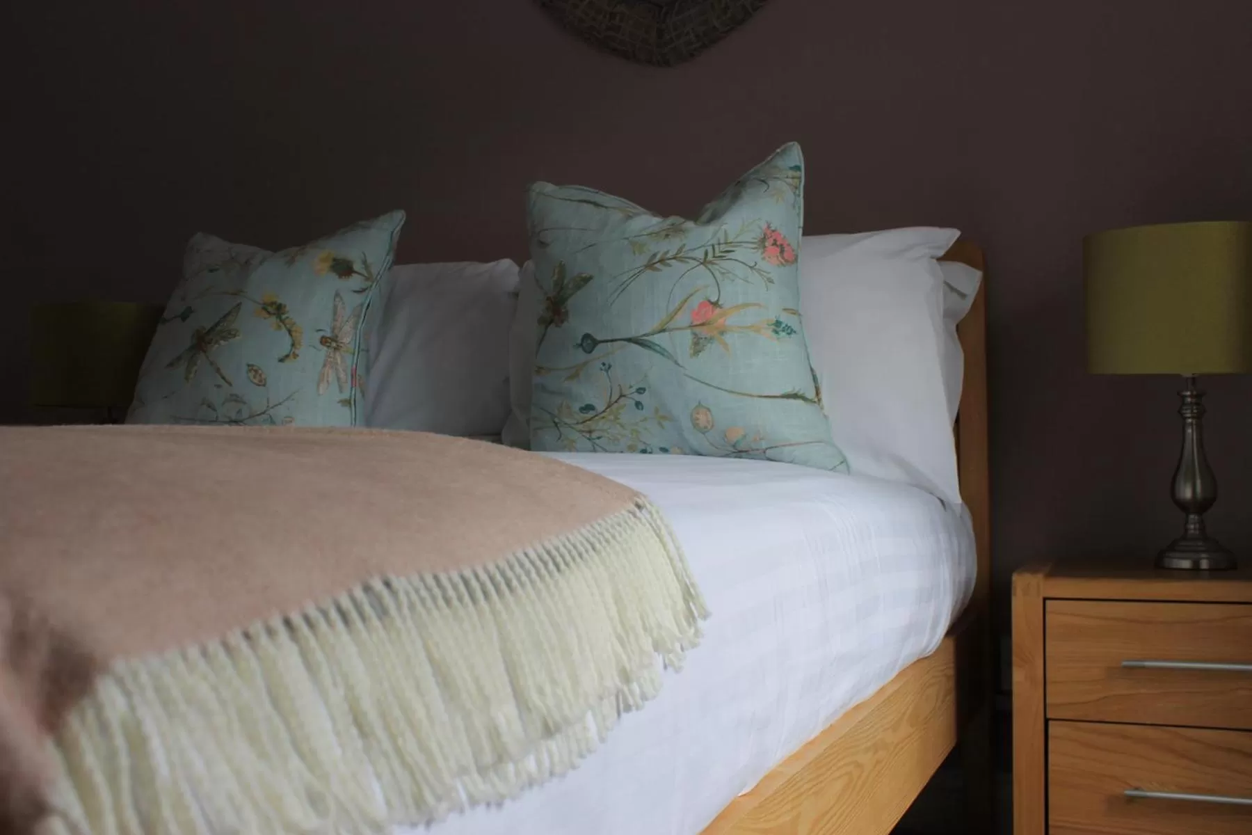 Bed in The Hatch Inn