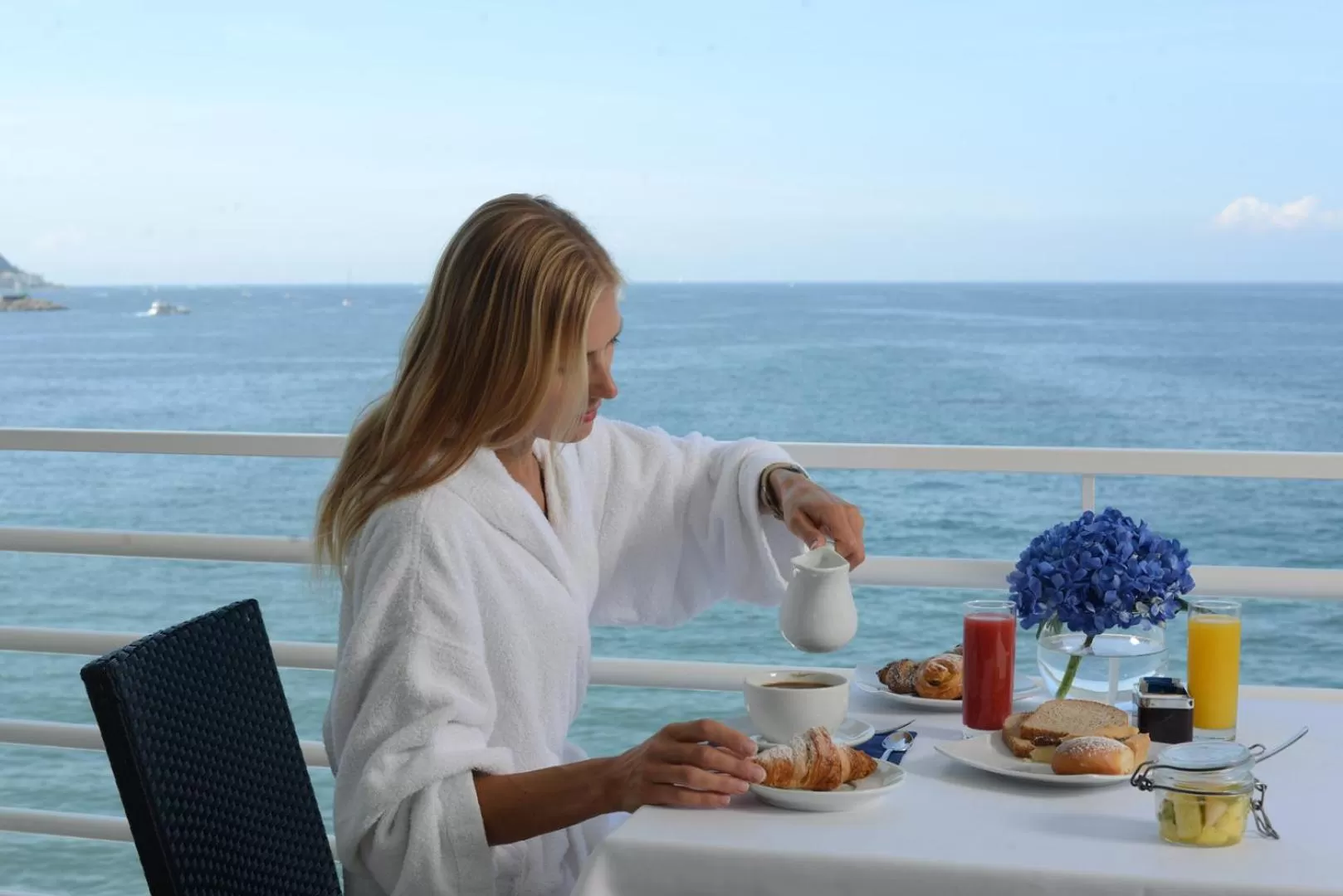 People in Hotel Miramare Stabia