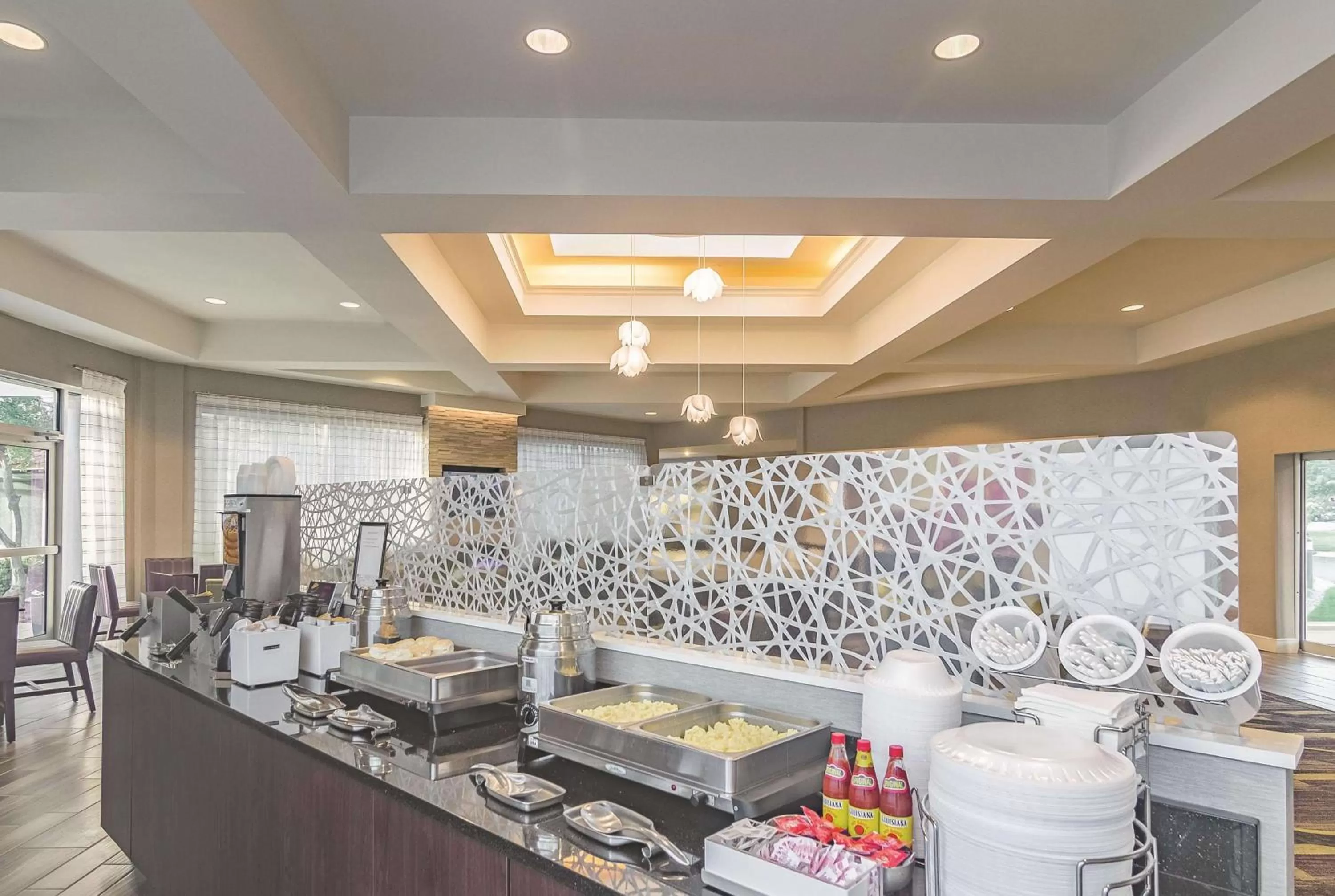 Restaurant/places to eat in La Quinta by Wyndham Oklahoma City Norman