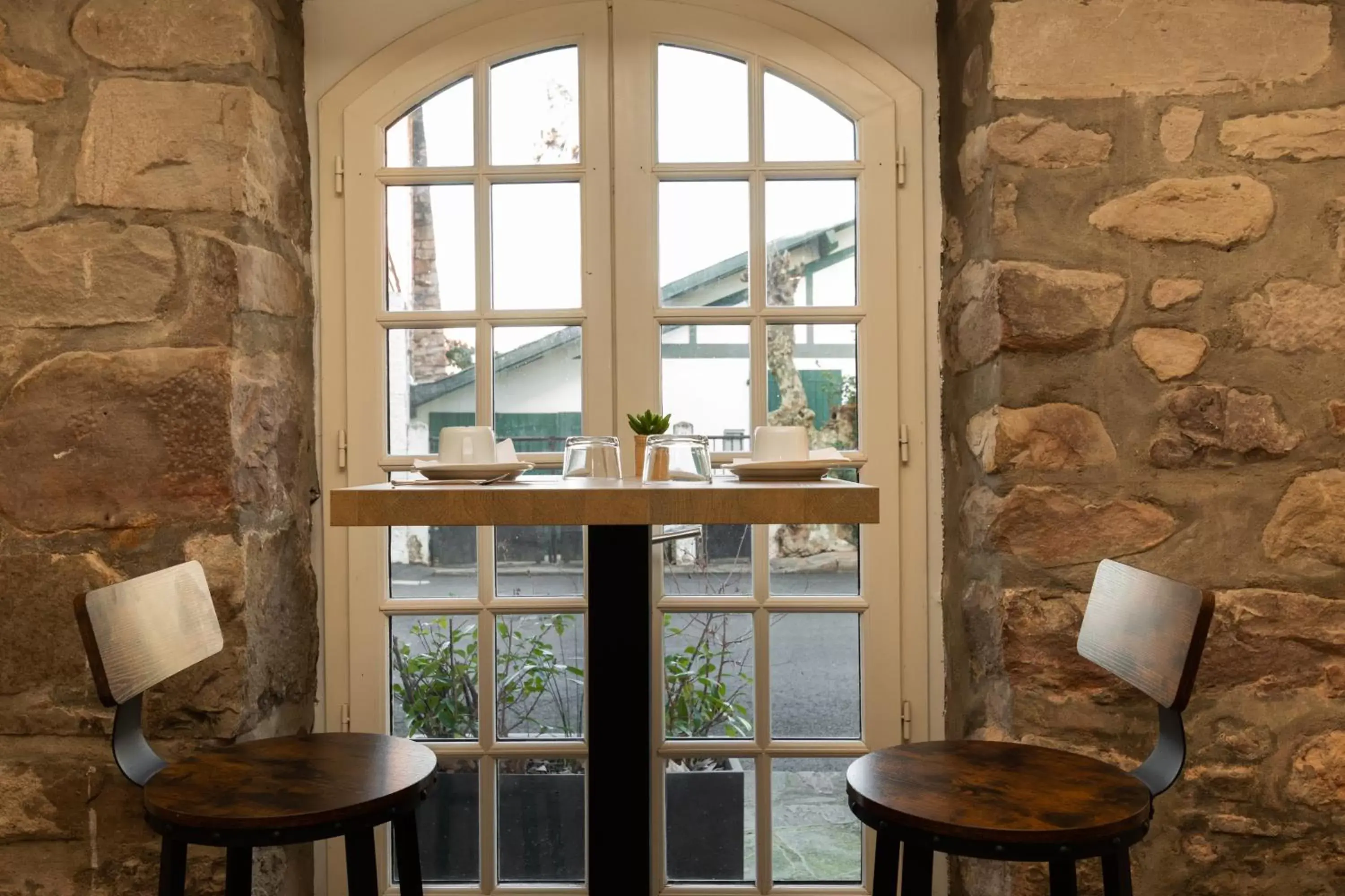 Dining area in Hotel Ala