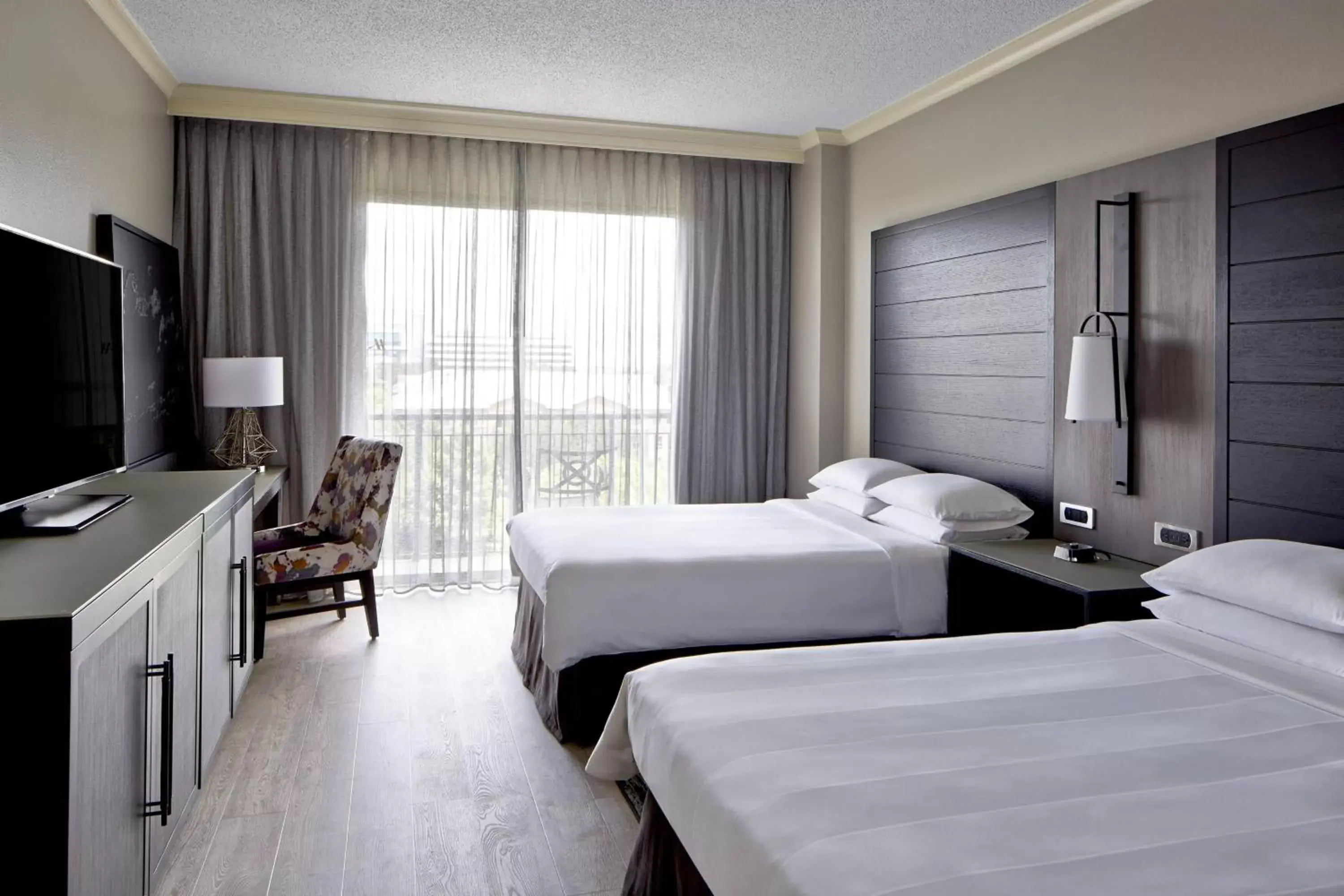 Bedroom in Dallas/Plano Marriott at Legacy Town Center