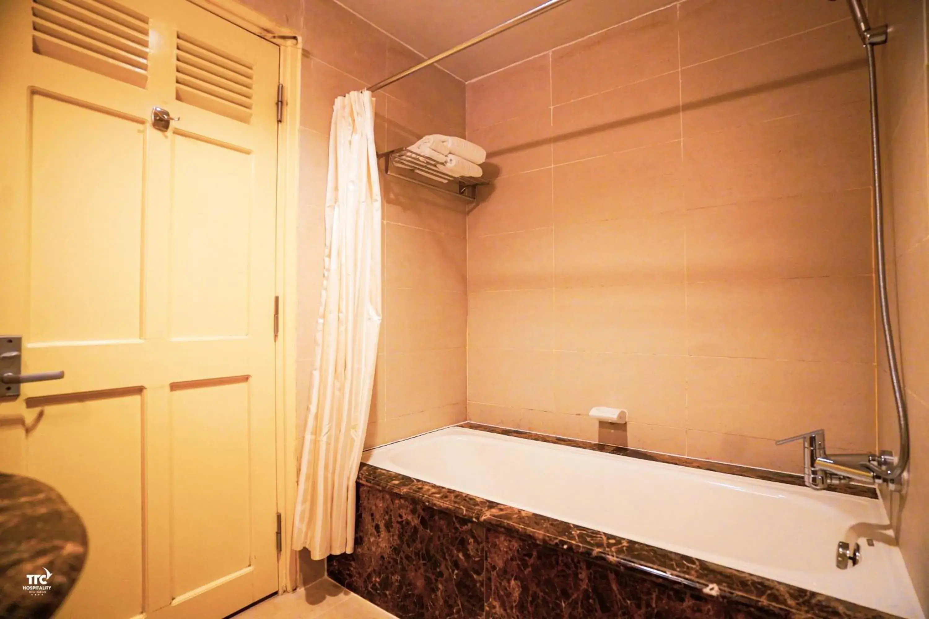 Bathroom in TTC Hotel - Ngoc Lan