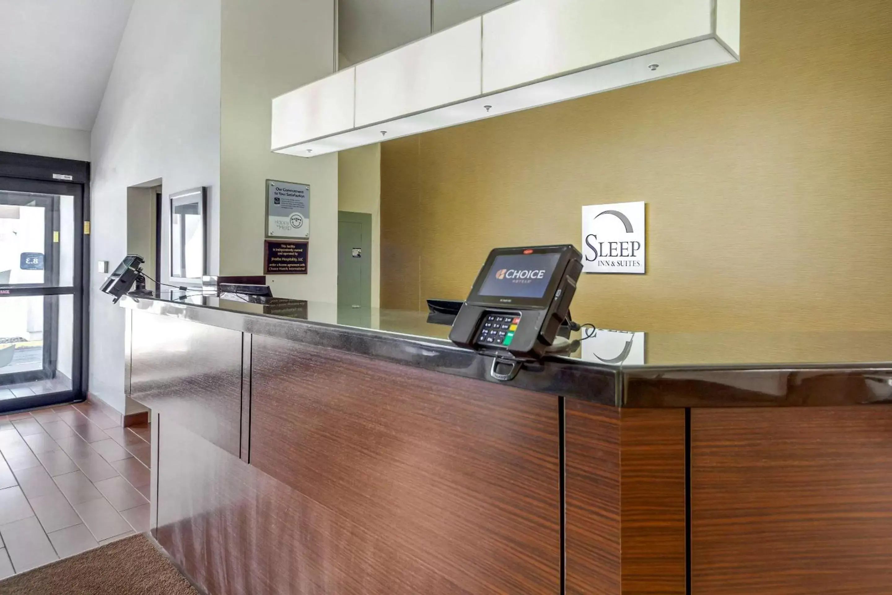 Lobby or reception in Sleep Inn & Suites Omaha Airport