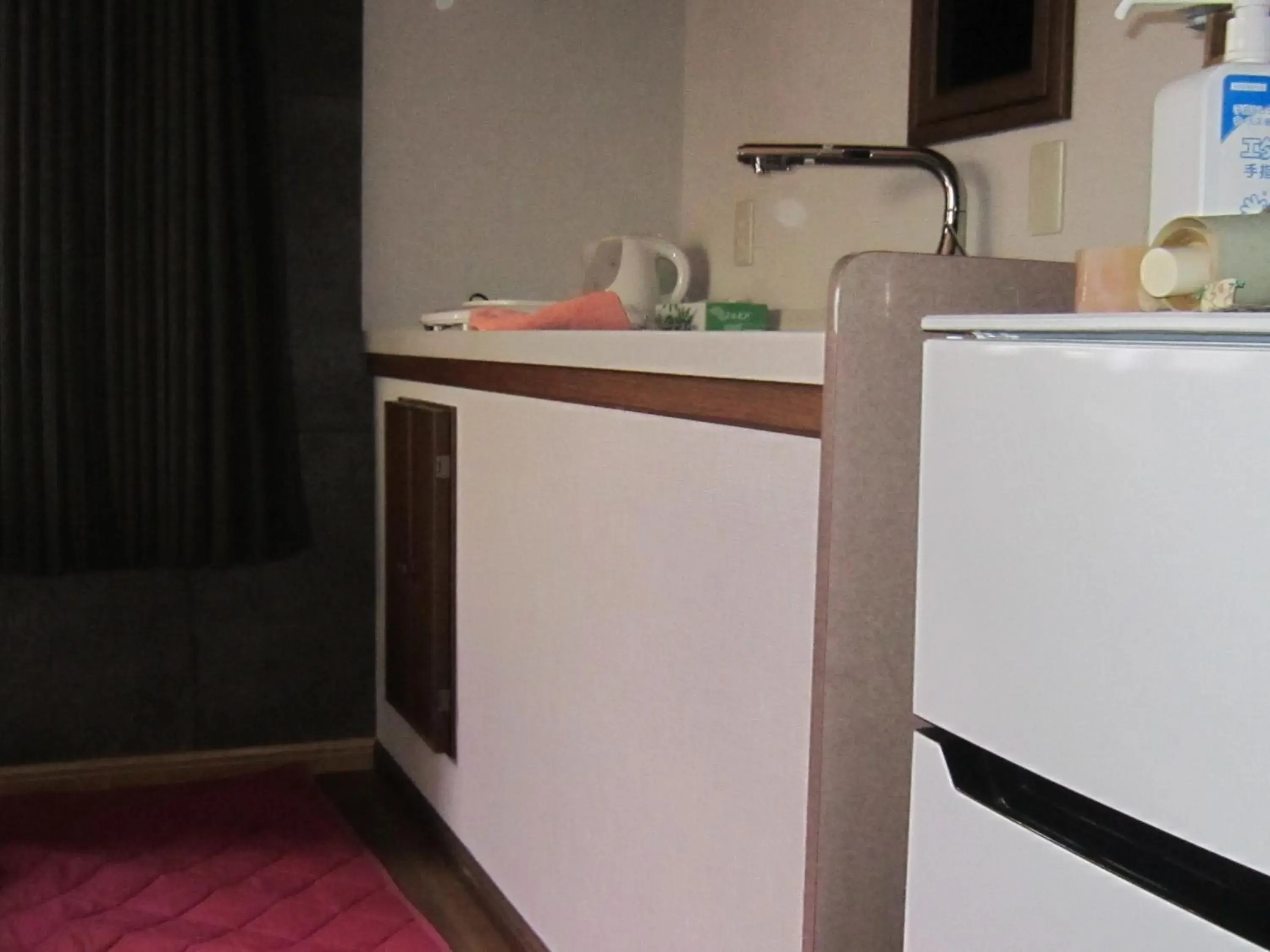 Kitchen/Kitchenette in Minato Oasis Numazu