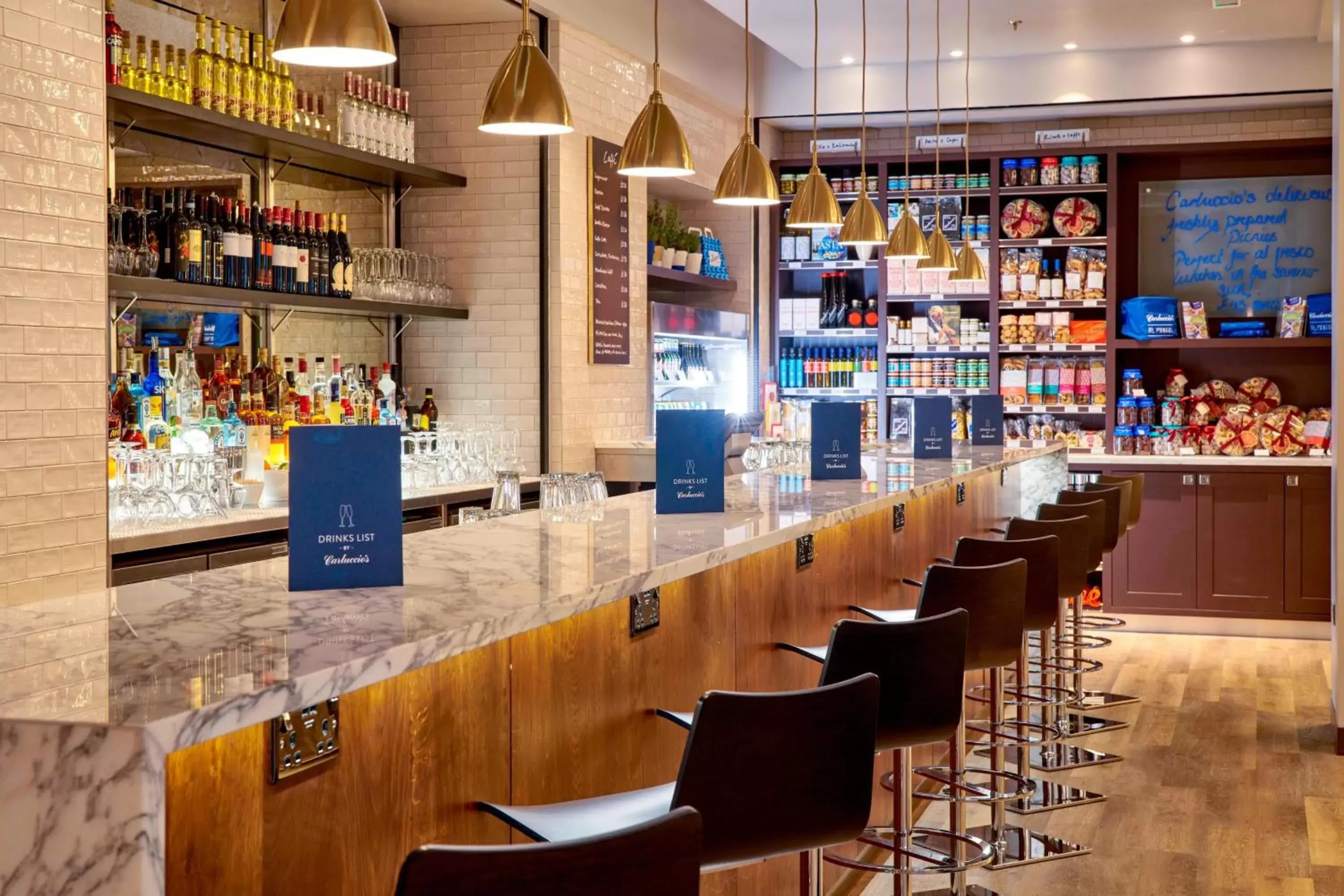 Restaurant/places to eat, Lounge/Bar in London Marriott Hotel Regents Park