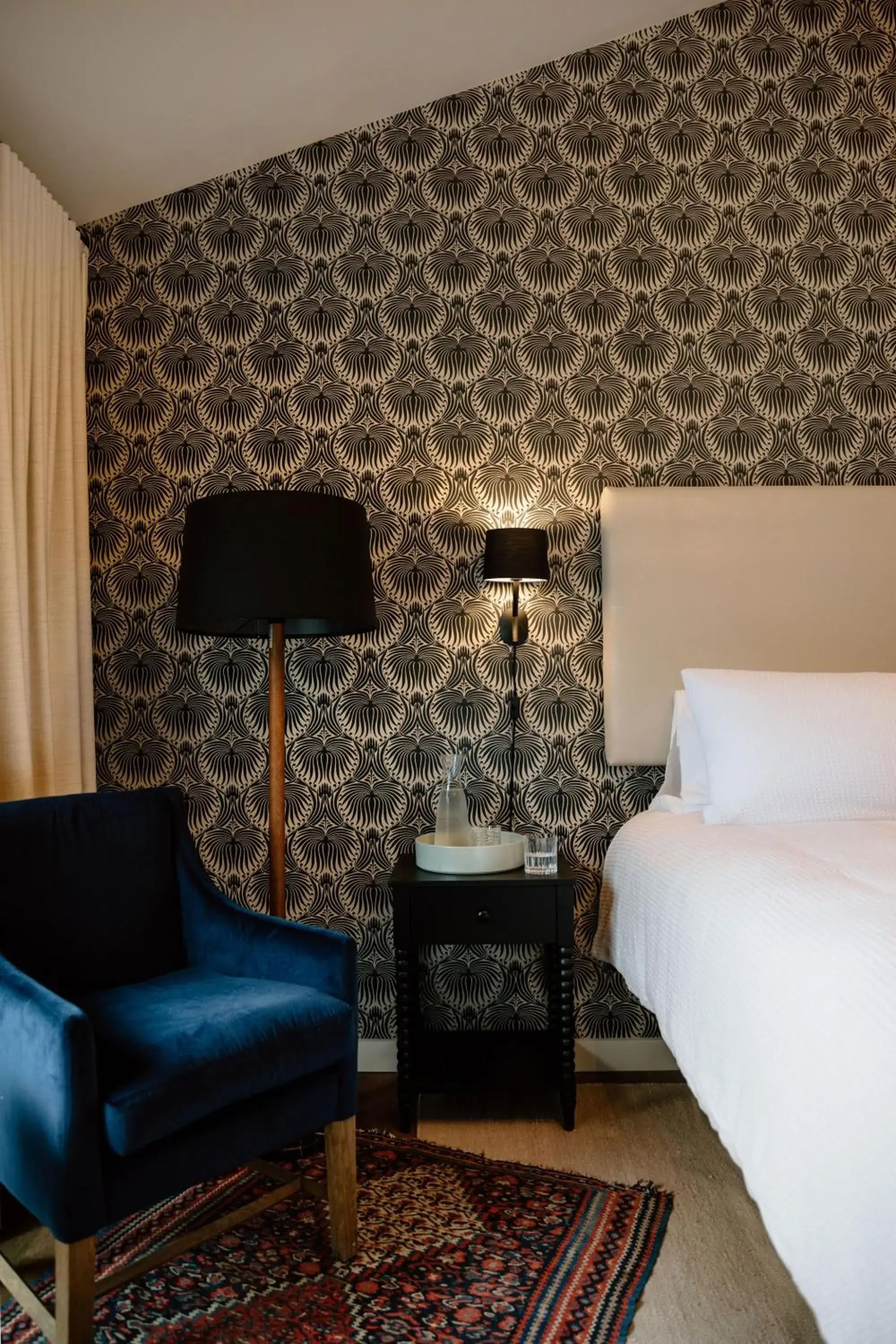 Seating area, Bed in El Dorado Hotel Seating area, Bed in El Dorado Hotel