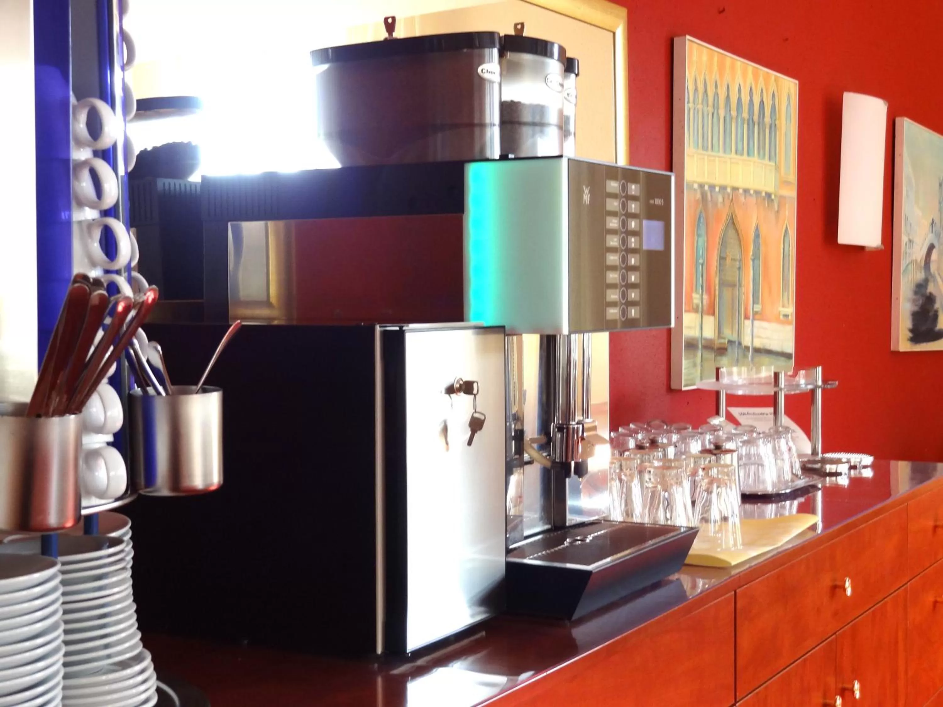 Coffee/tea facilities in Hotel Garni Arcis