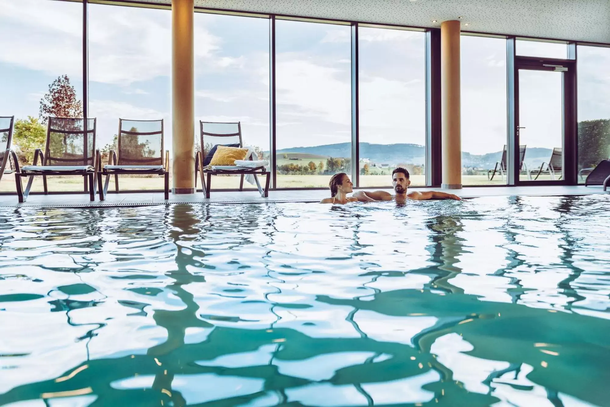 Swimming Pool in Landrefugium Obermüller Balancehotel