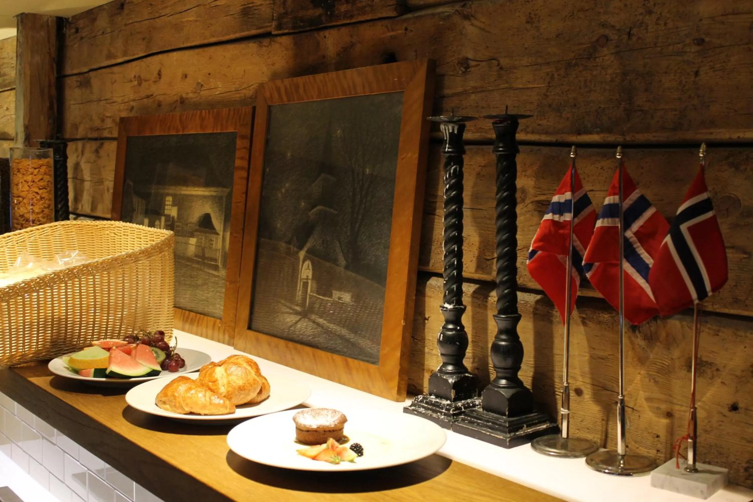 Food and drinks in Det Hanseatiske Hotel