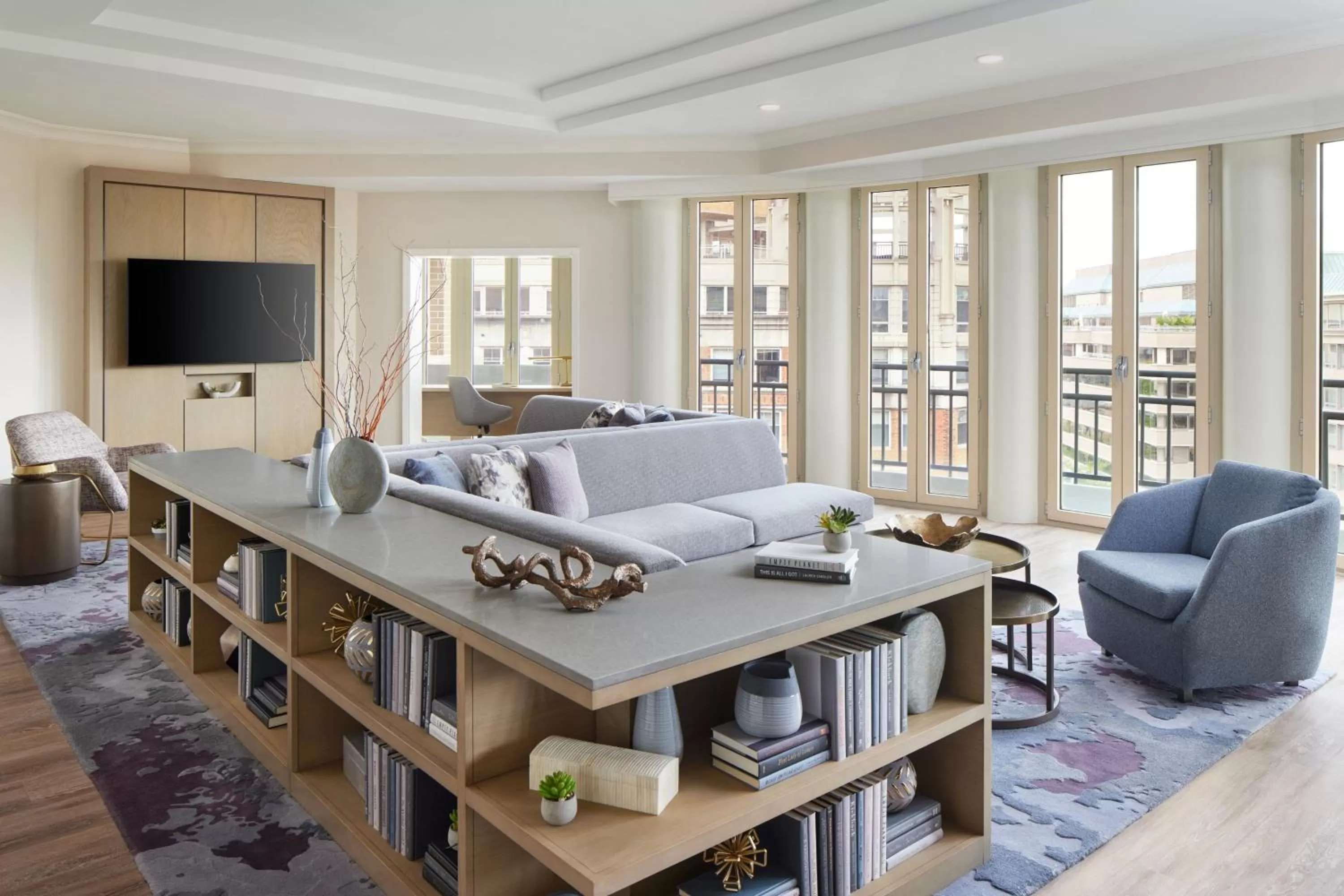 Living room in Westin Georgetown, Washington D.C.