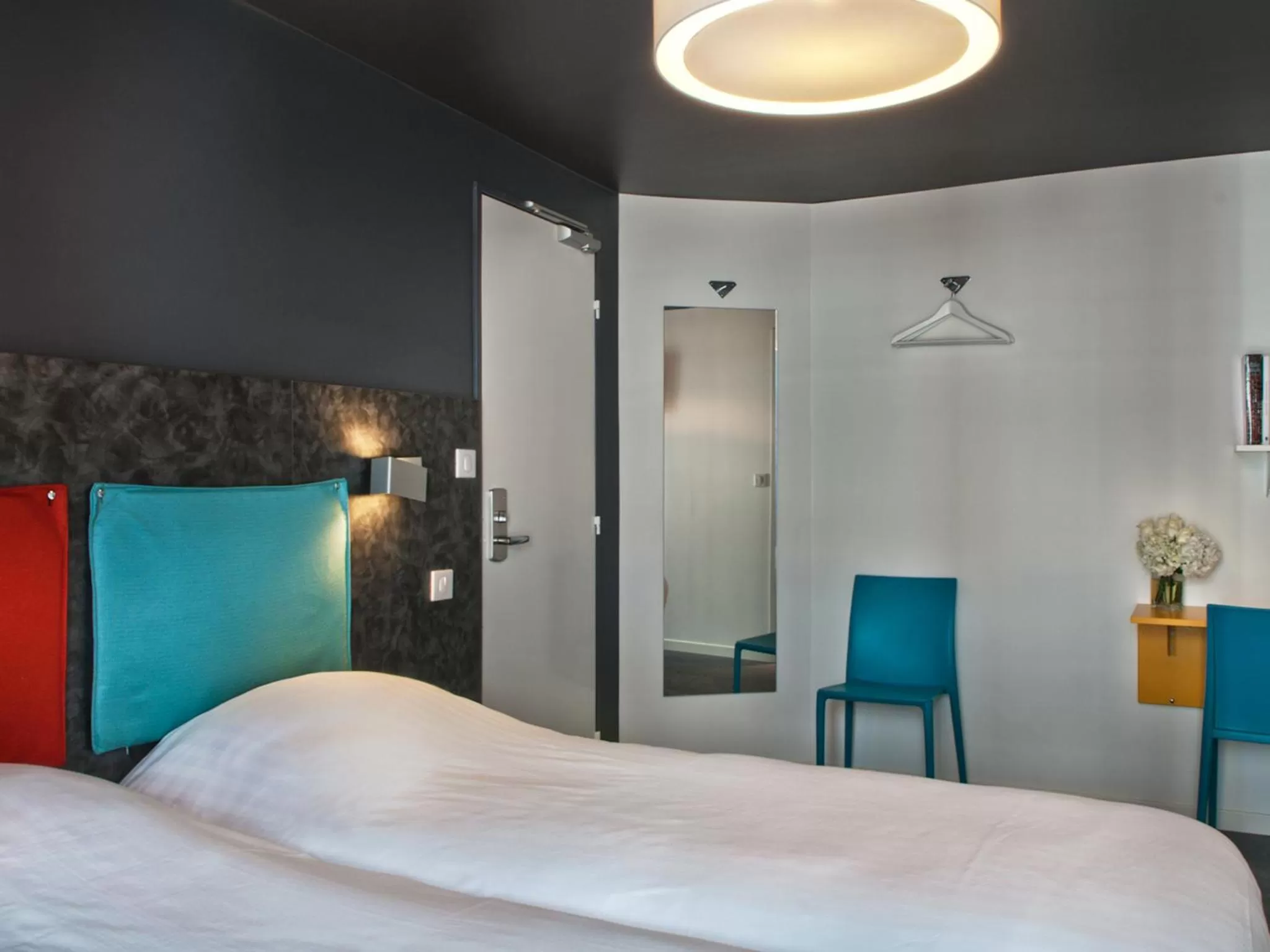 Bed in Hôtel des Métallos