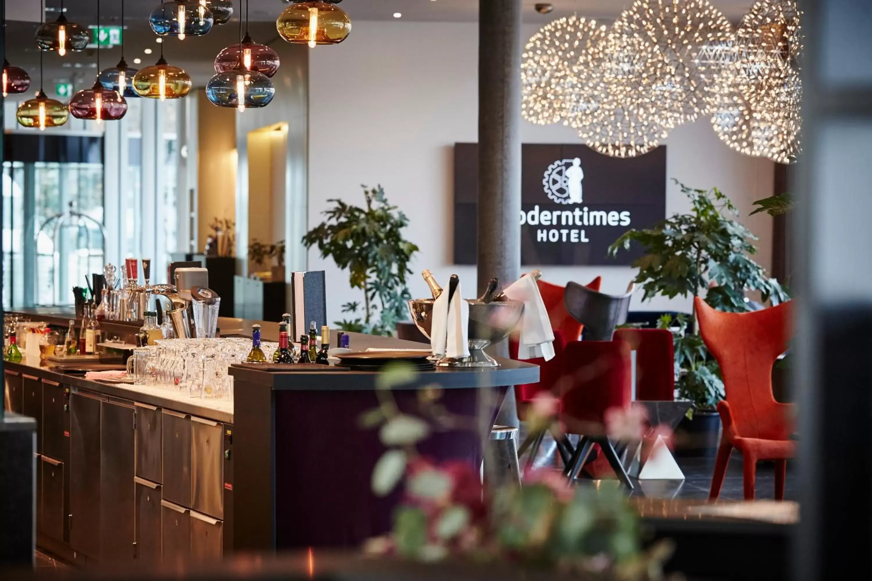 Lounge or bar, Restaurant/Places to Eat in Modern Times Hotel Vevey