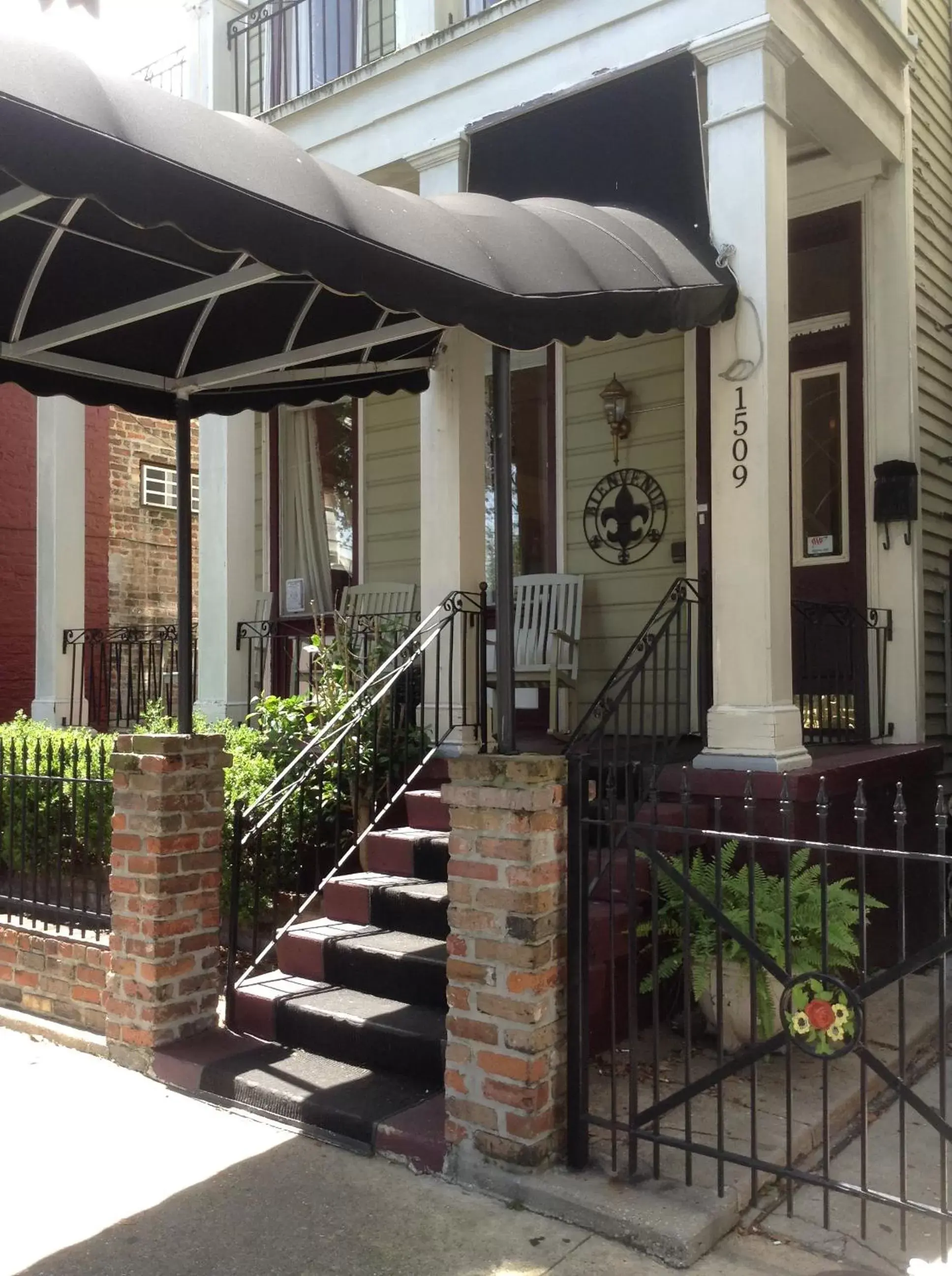 Facade/entrance in Historic Streetcar Inn