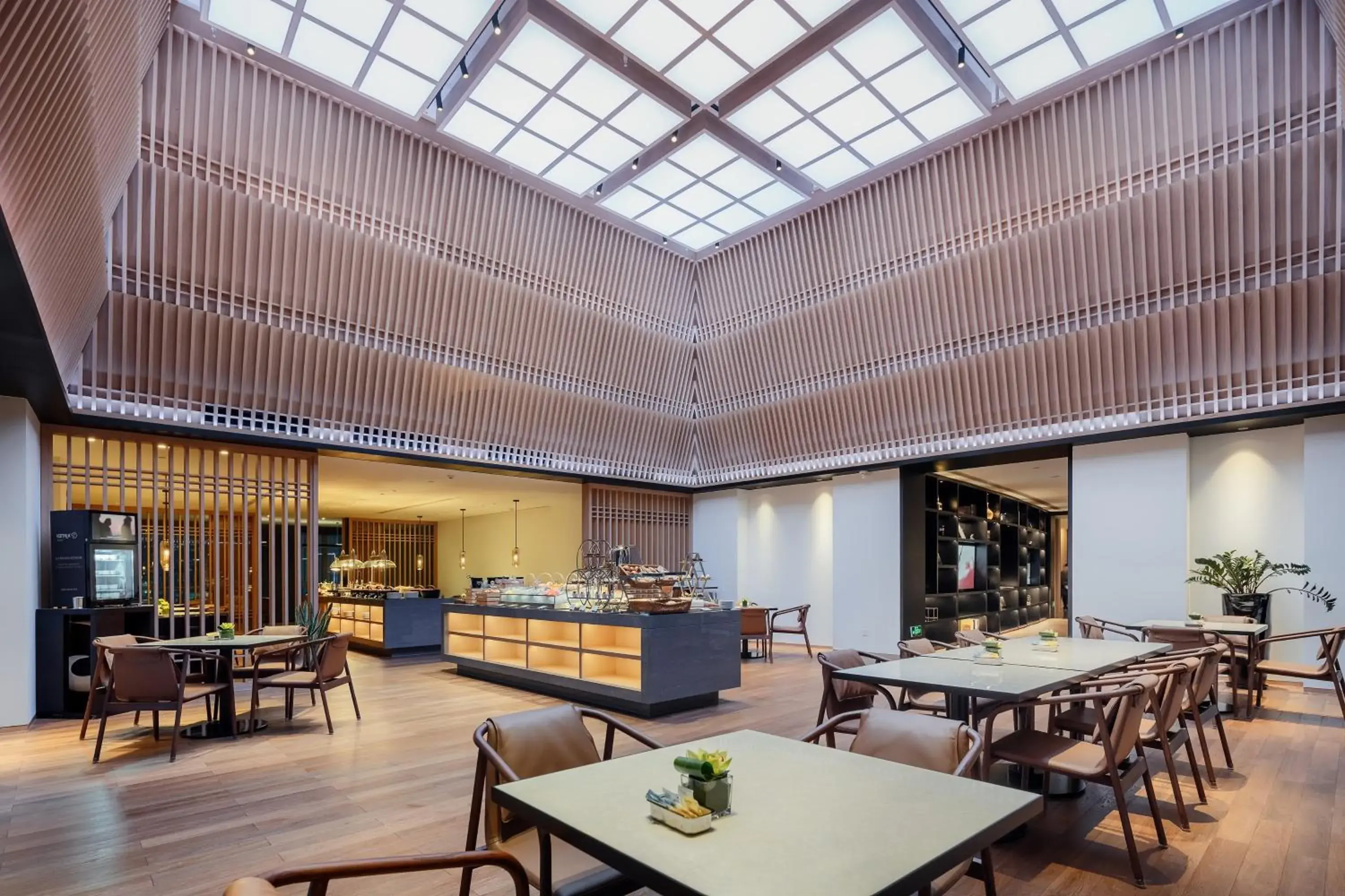 Restaurant/Places to Eat in InterContinental Suzhou Hotel, an IHG Hotel