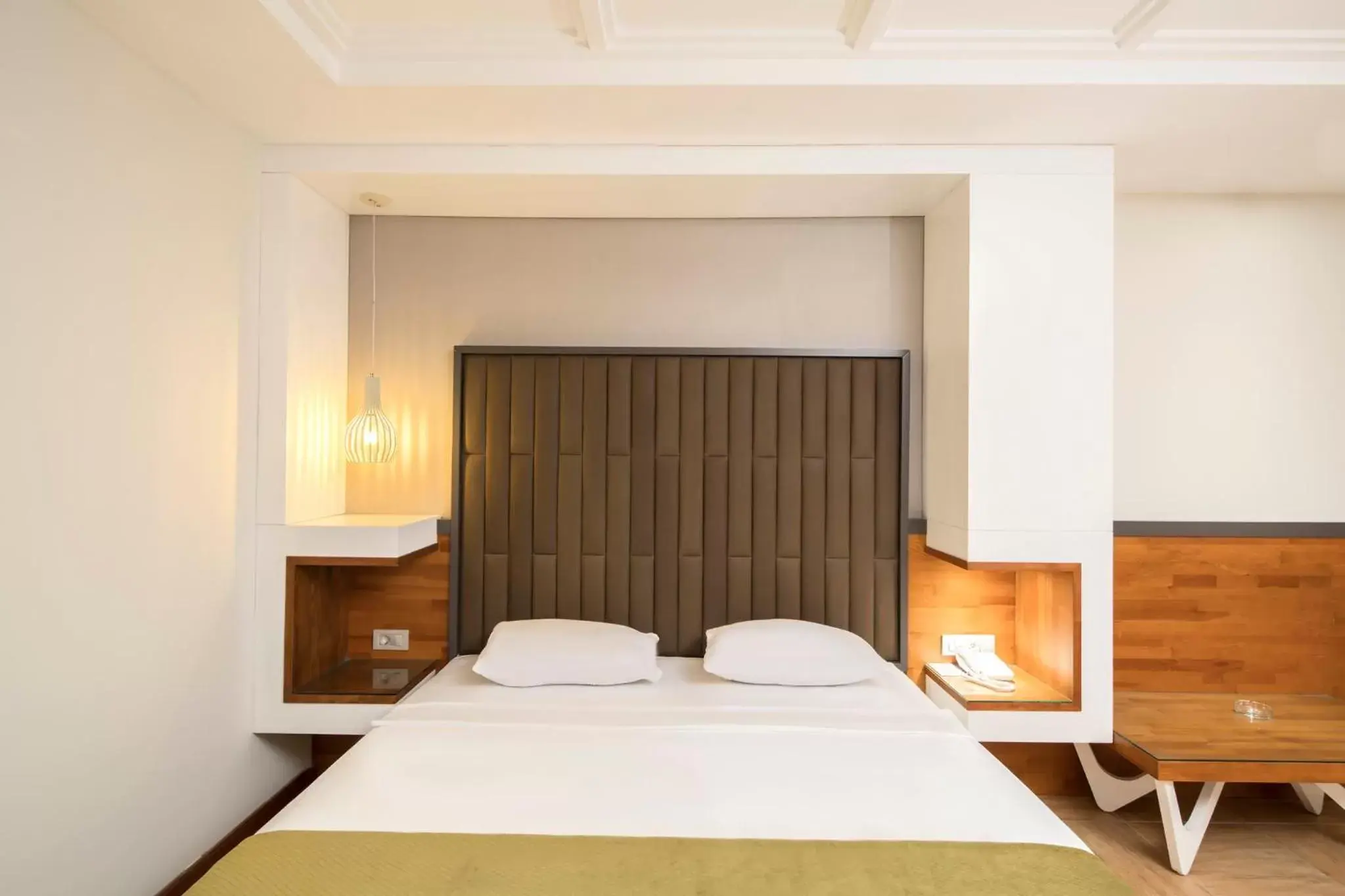 Bedroom, Bed in Crystal Waterworld Resort & Spa - Ultimate All Inclusive Bedroom, Bed in Crystal Waterworld Resort & Spa - Ultimate All Inclusive