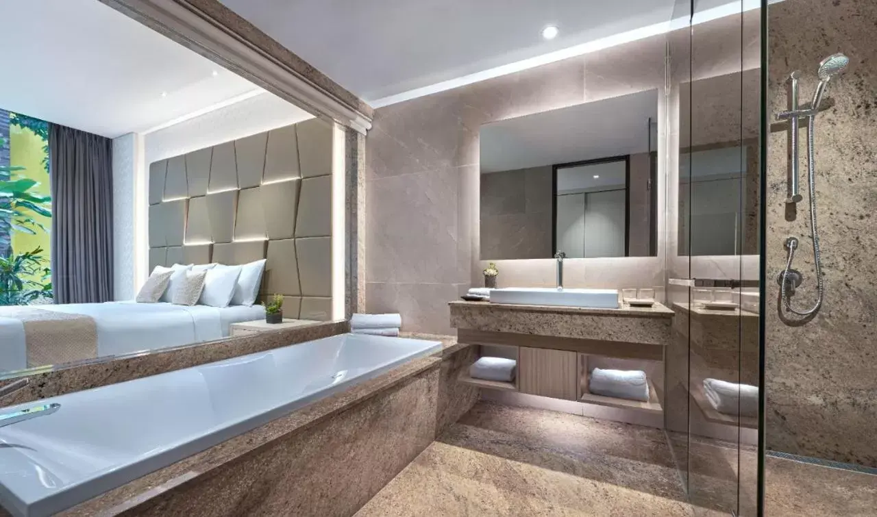 Bathroom in FM7 Resort Hotel - Jakarta Airport